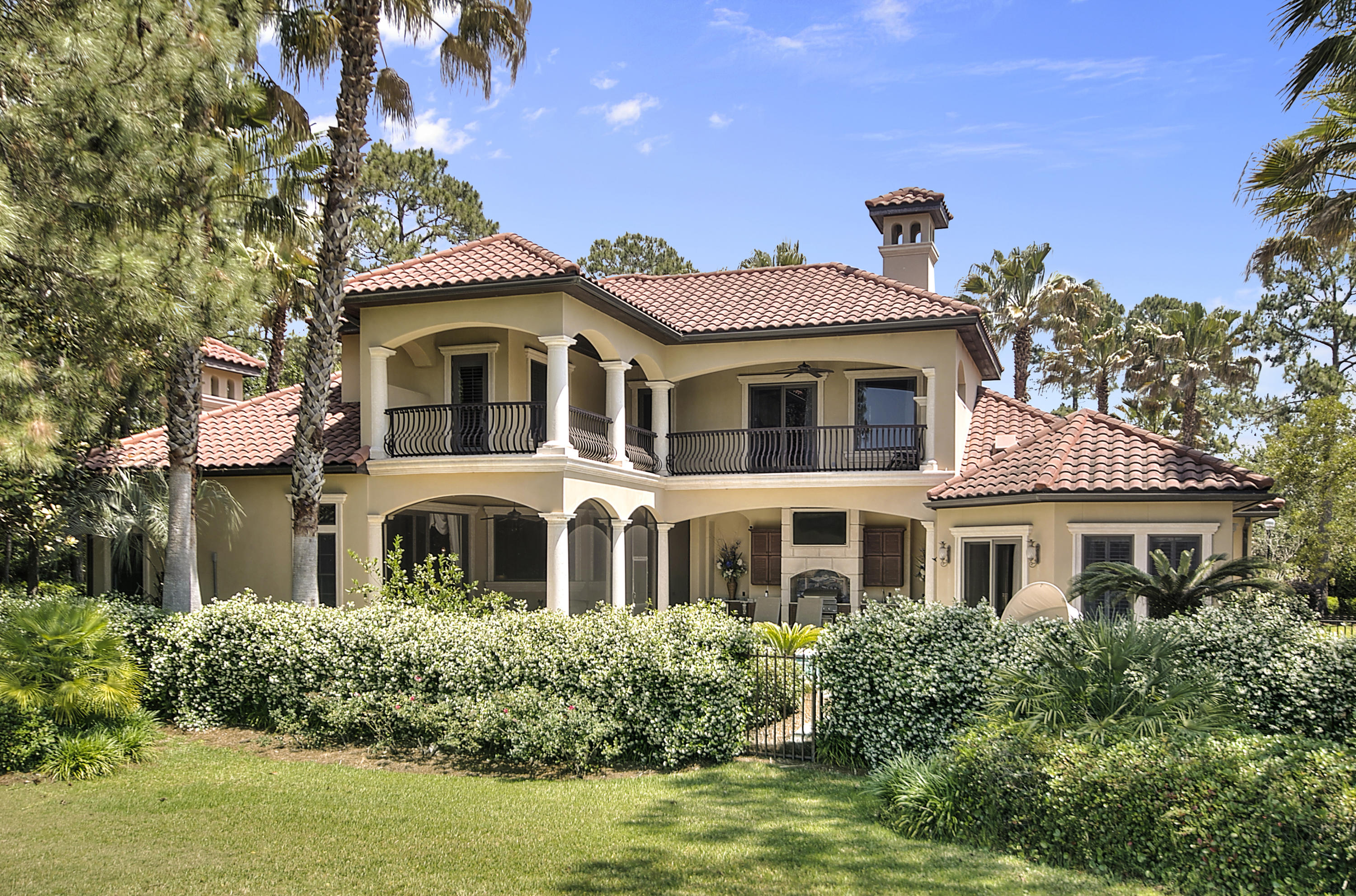 Burnt Pine - Residential