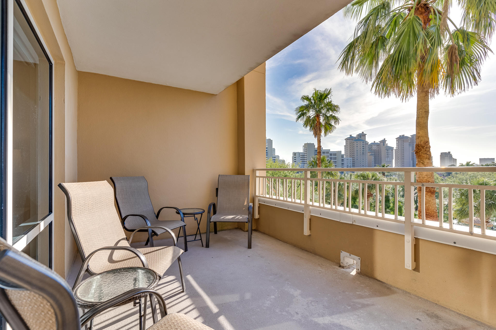 LUAU II - Residential