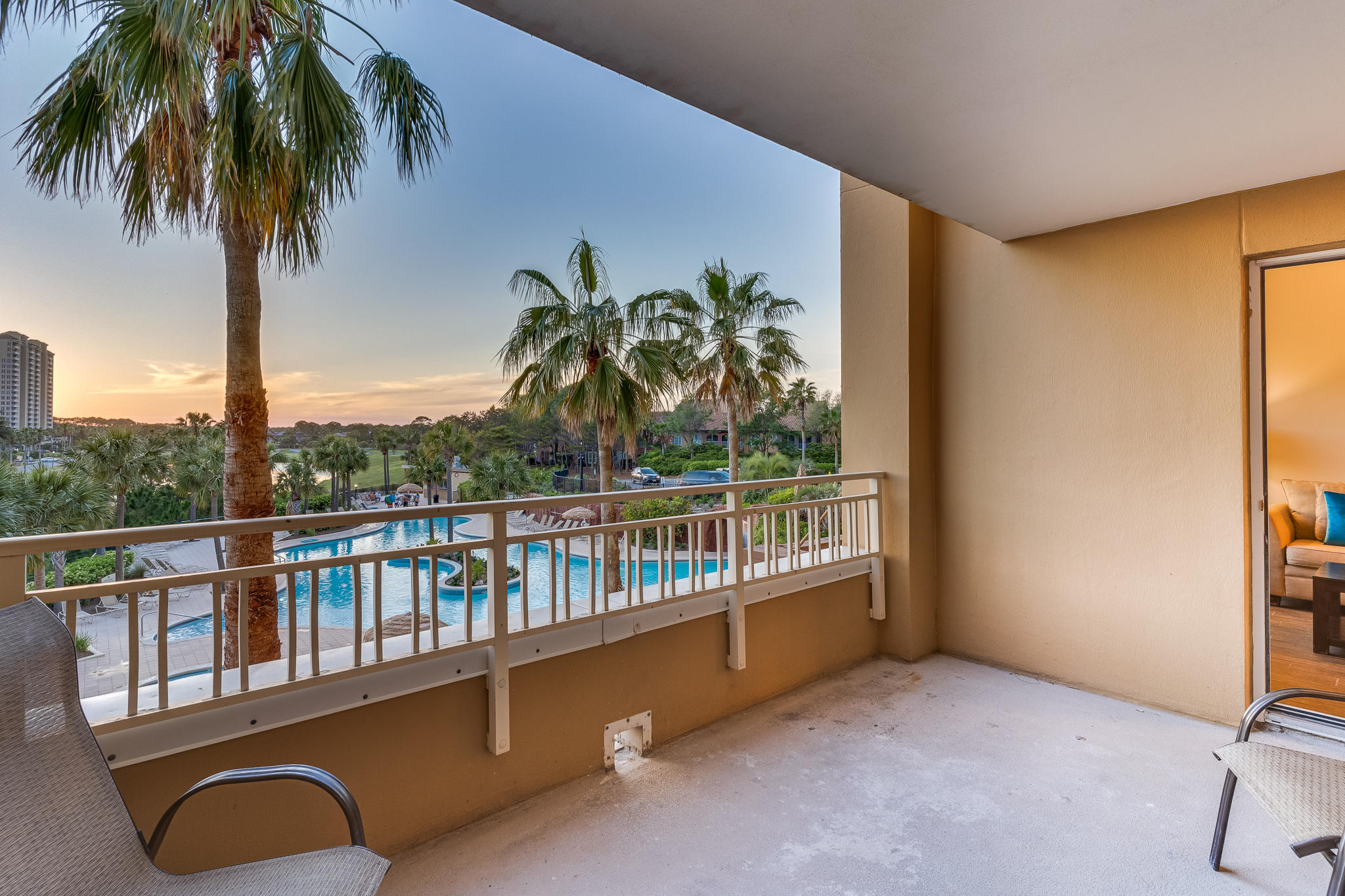 LUAU II - Residential