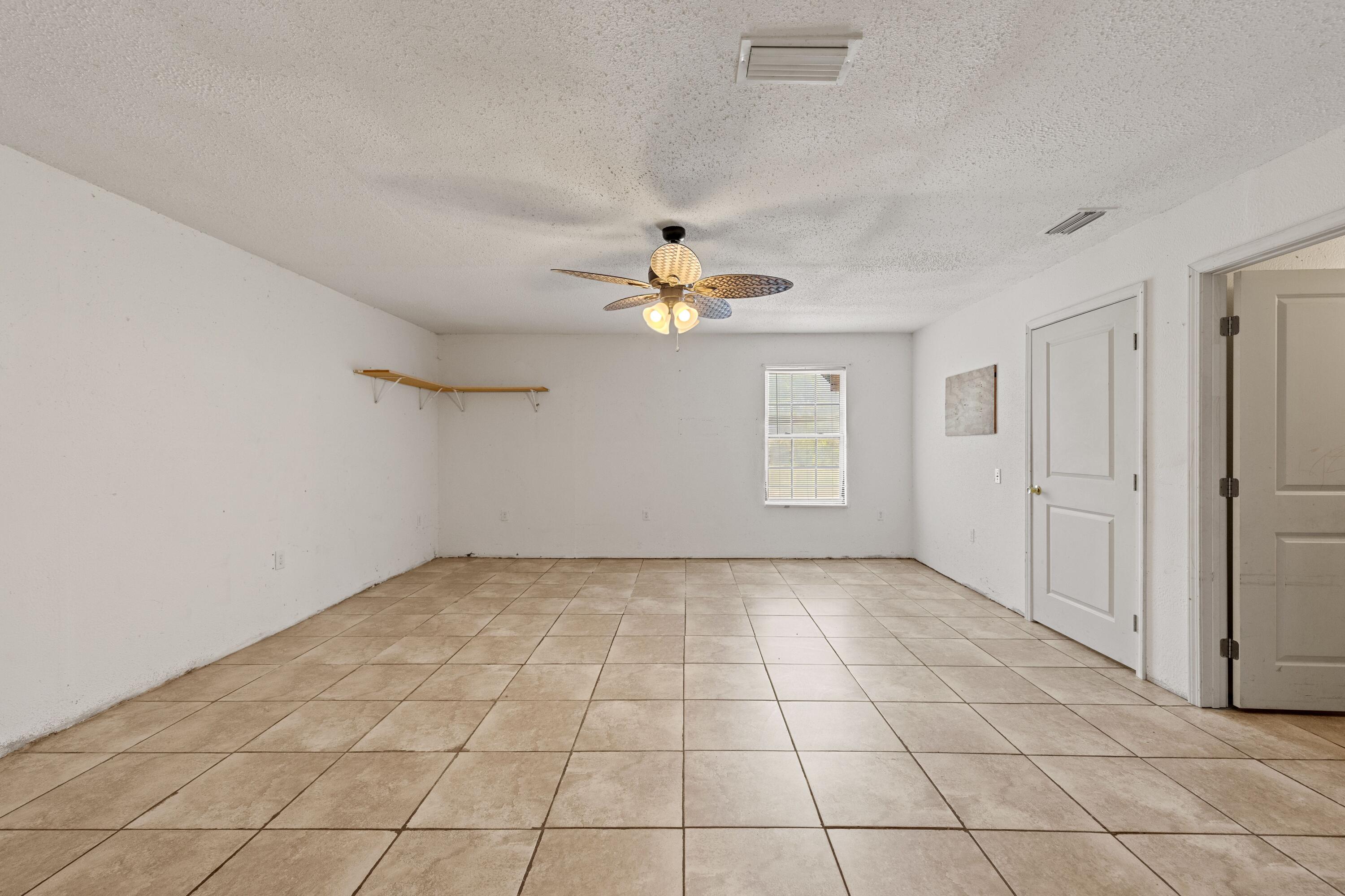 REDLAND ESTATES - Residential