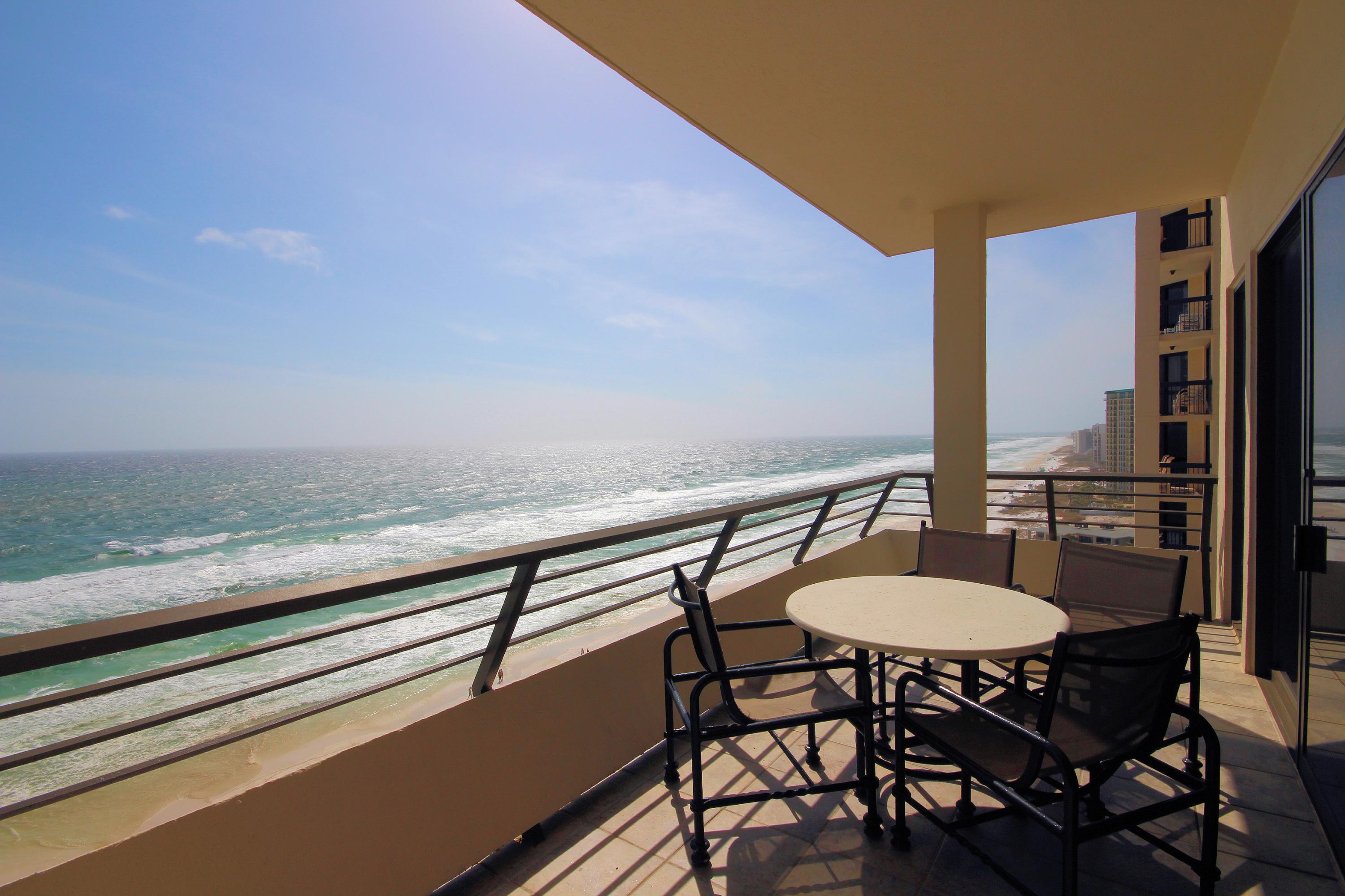 EMERALD TOWERS CONDO - Residential