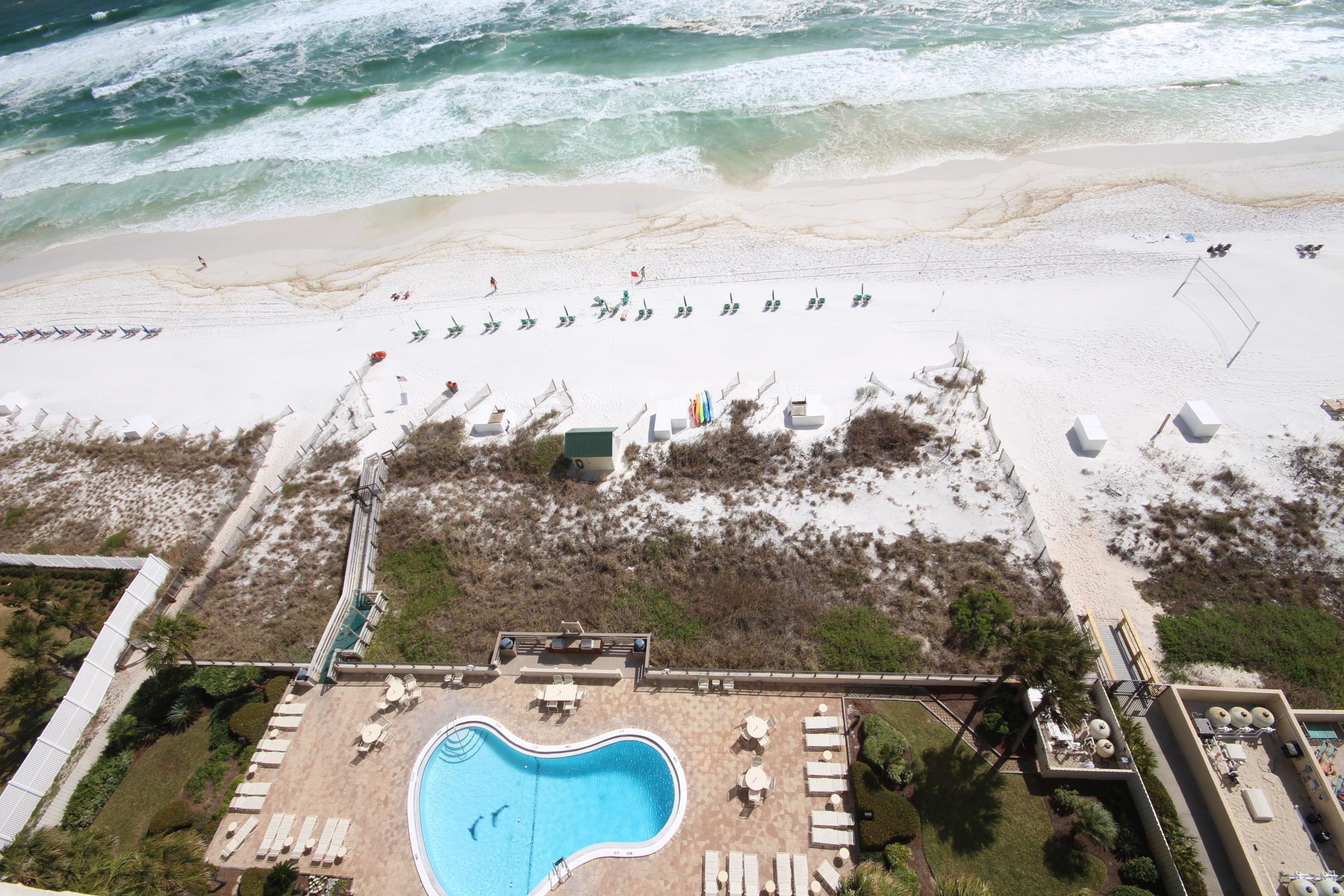 EMERALD TOWERS CONDO - Residential