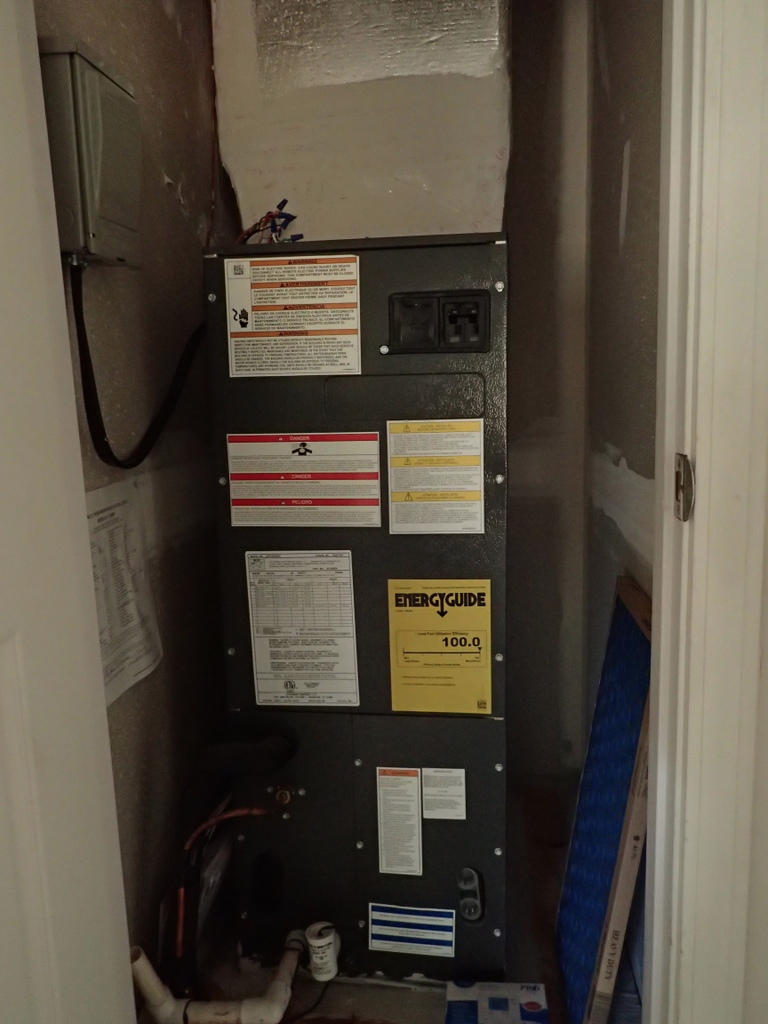 OAKWOOD HILLS UNIT 3 - Residential