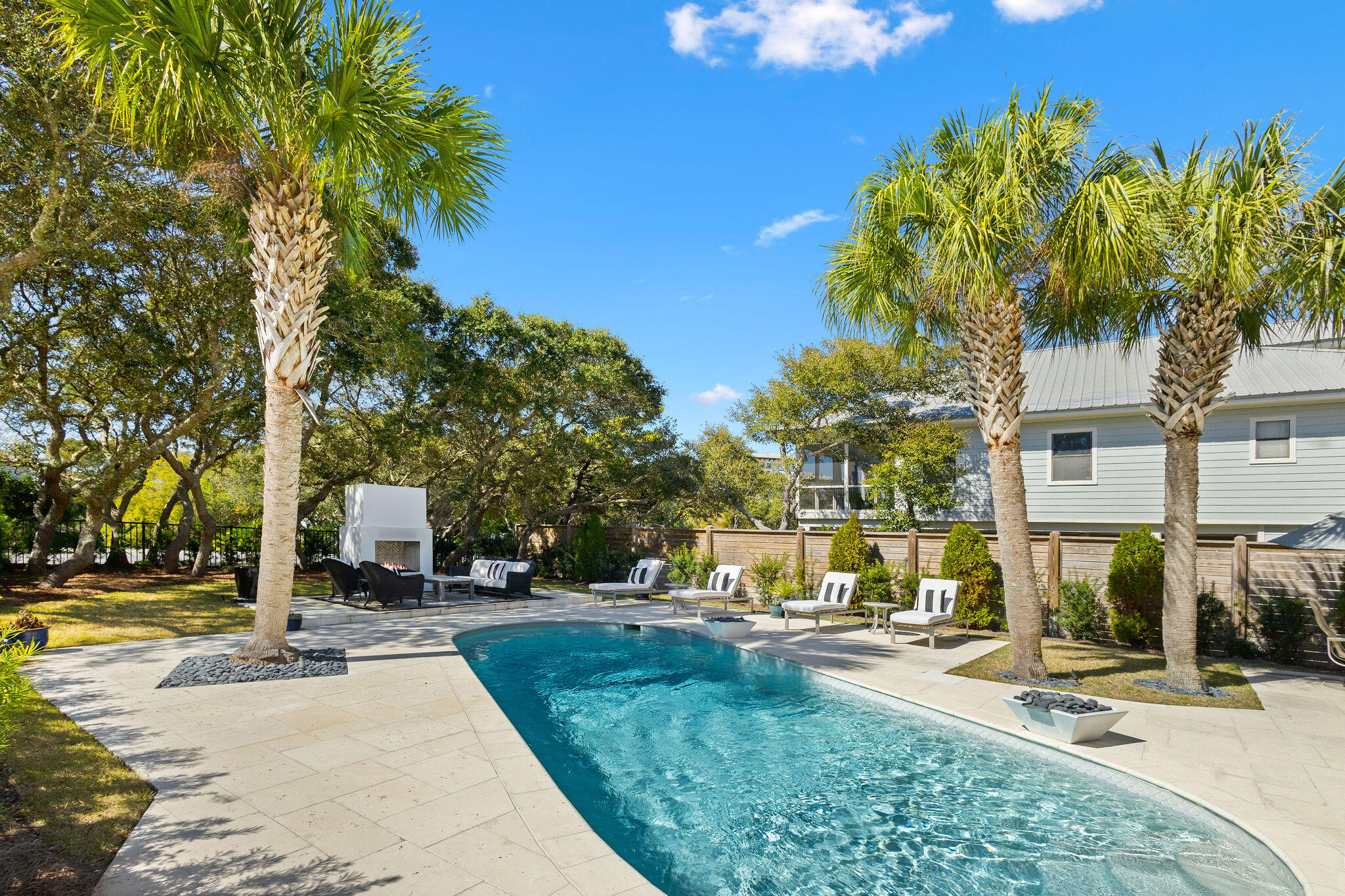 GULF TRACE - Residential