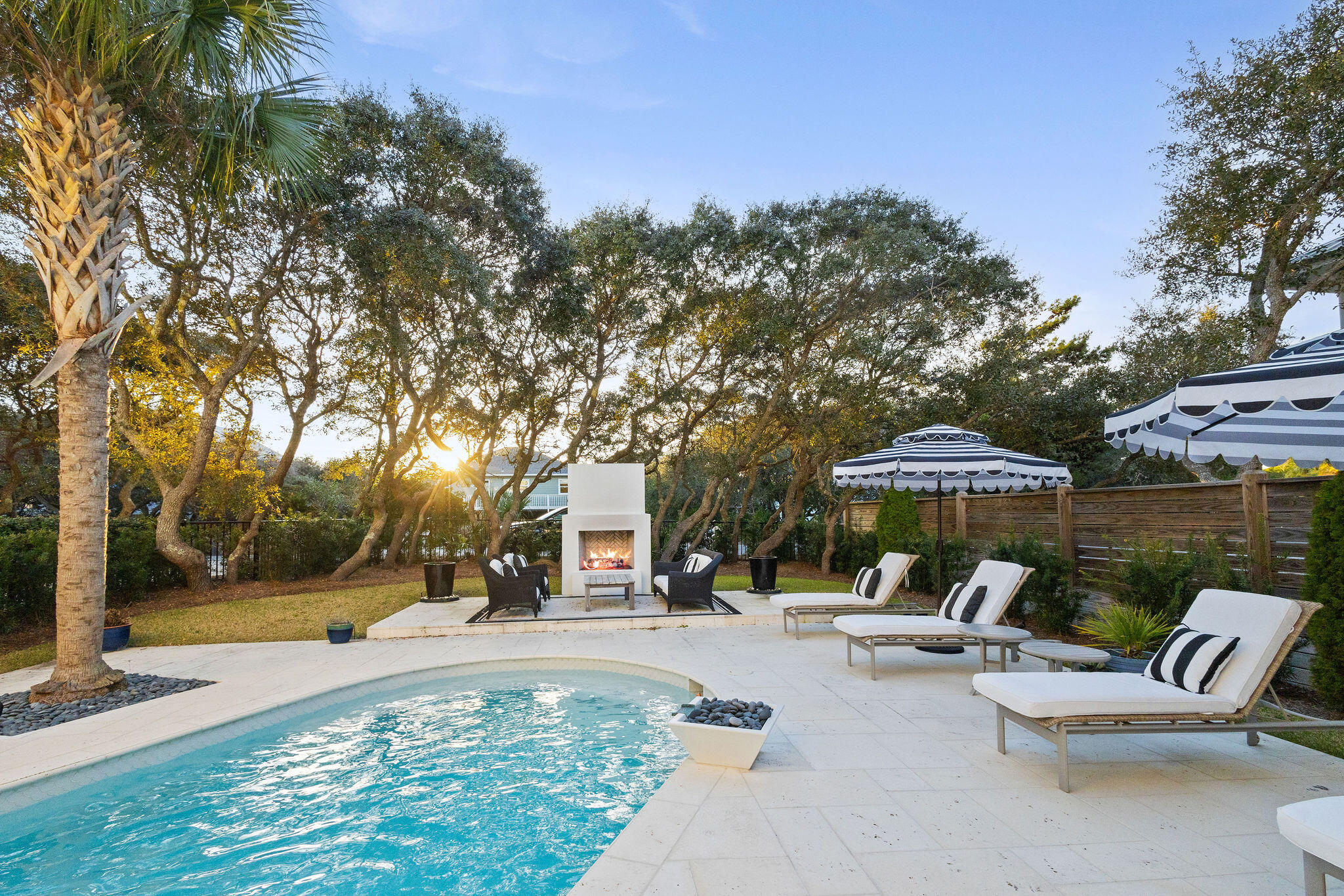 GULF TRACE - Residential