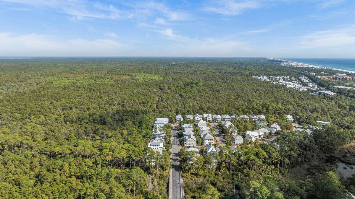 LAKESIDE AT BLUE MOUNTAIN BEACH - Residential