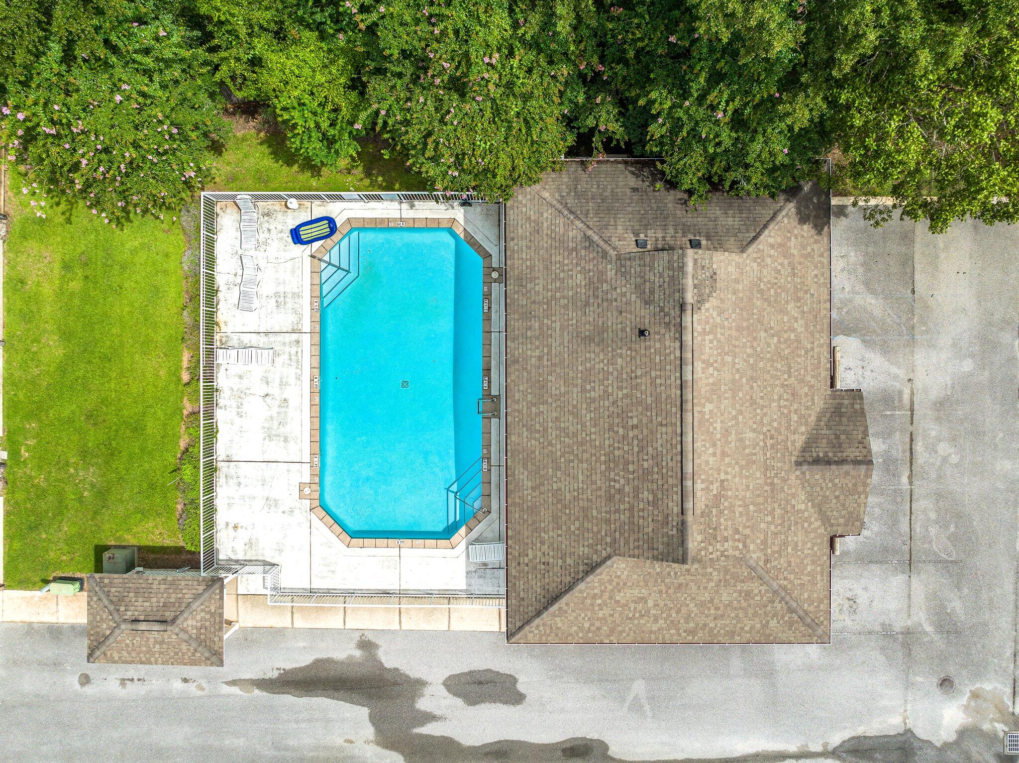 SHAY LIN T/H - Residential