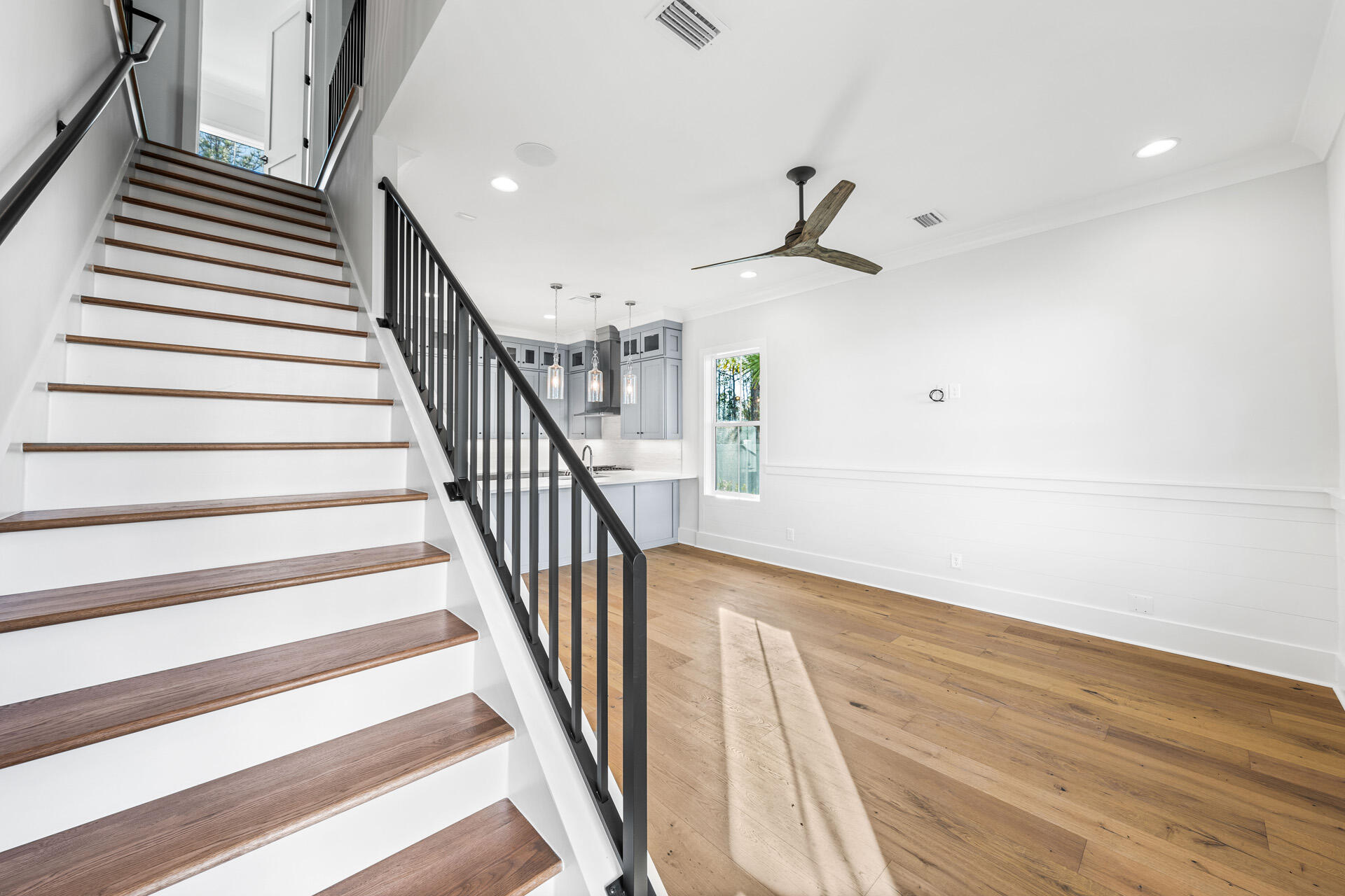 Century 393 - Residential