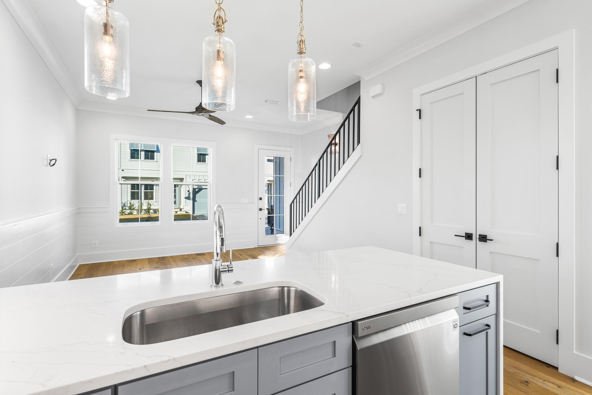 Century 393 - Residential