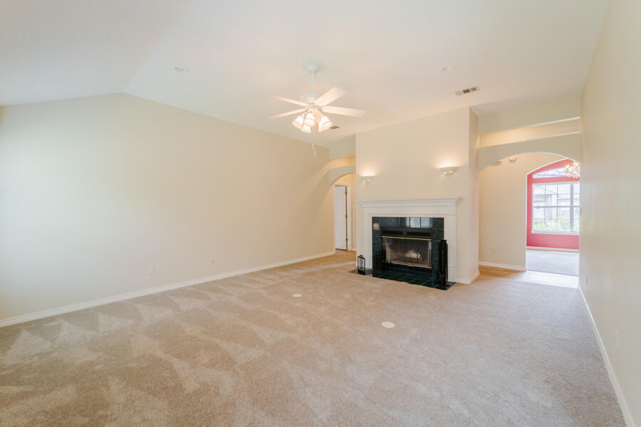 FALLIN WATERS - Residential