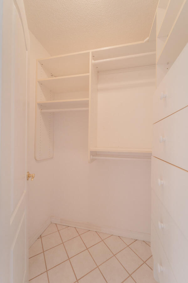 FALLIN WATERS - Residential