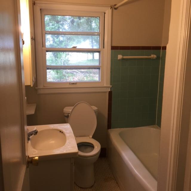 VALPARAISO (District 8) - Residential Lease