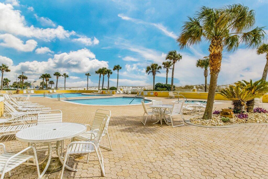 Emerald Isle Resort - Residential