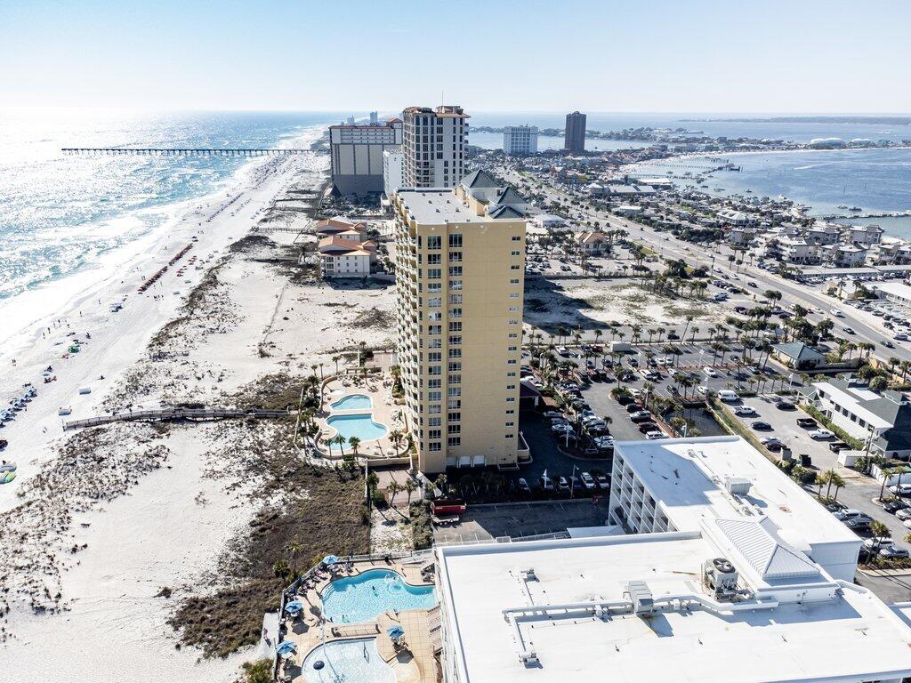 Emerald Isle Resort - Residential