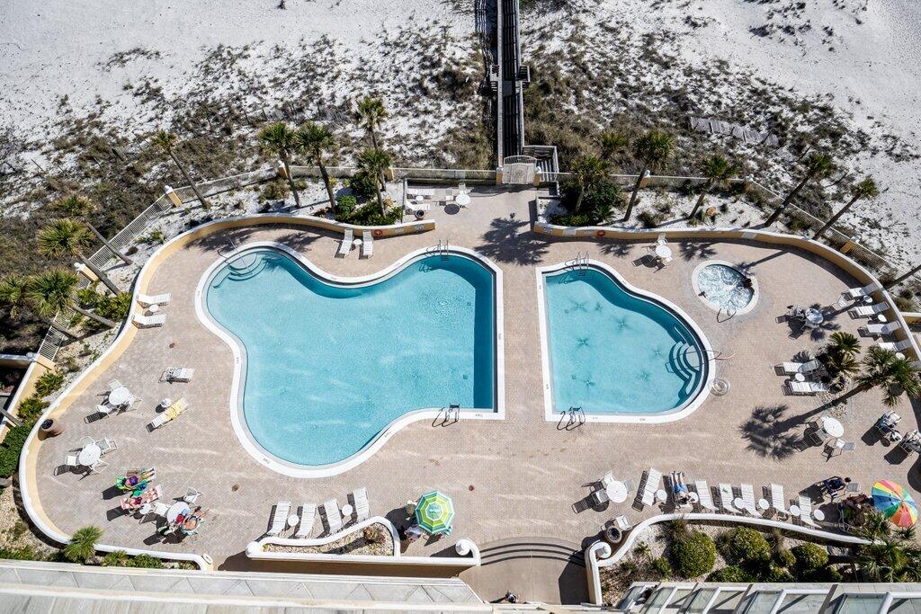 Emerald Isle Resort - Residential
