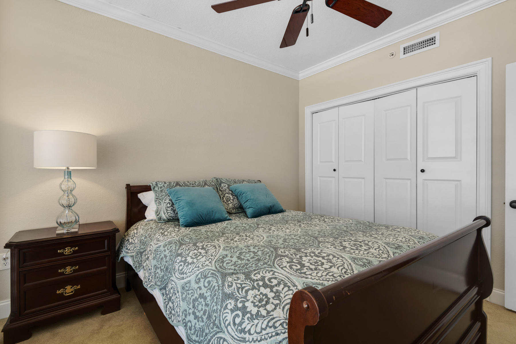 EAST PASS TOWERS CONDO PH 1 - Residential