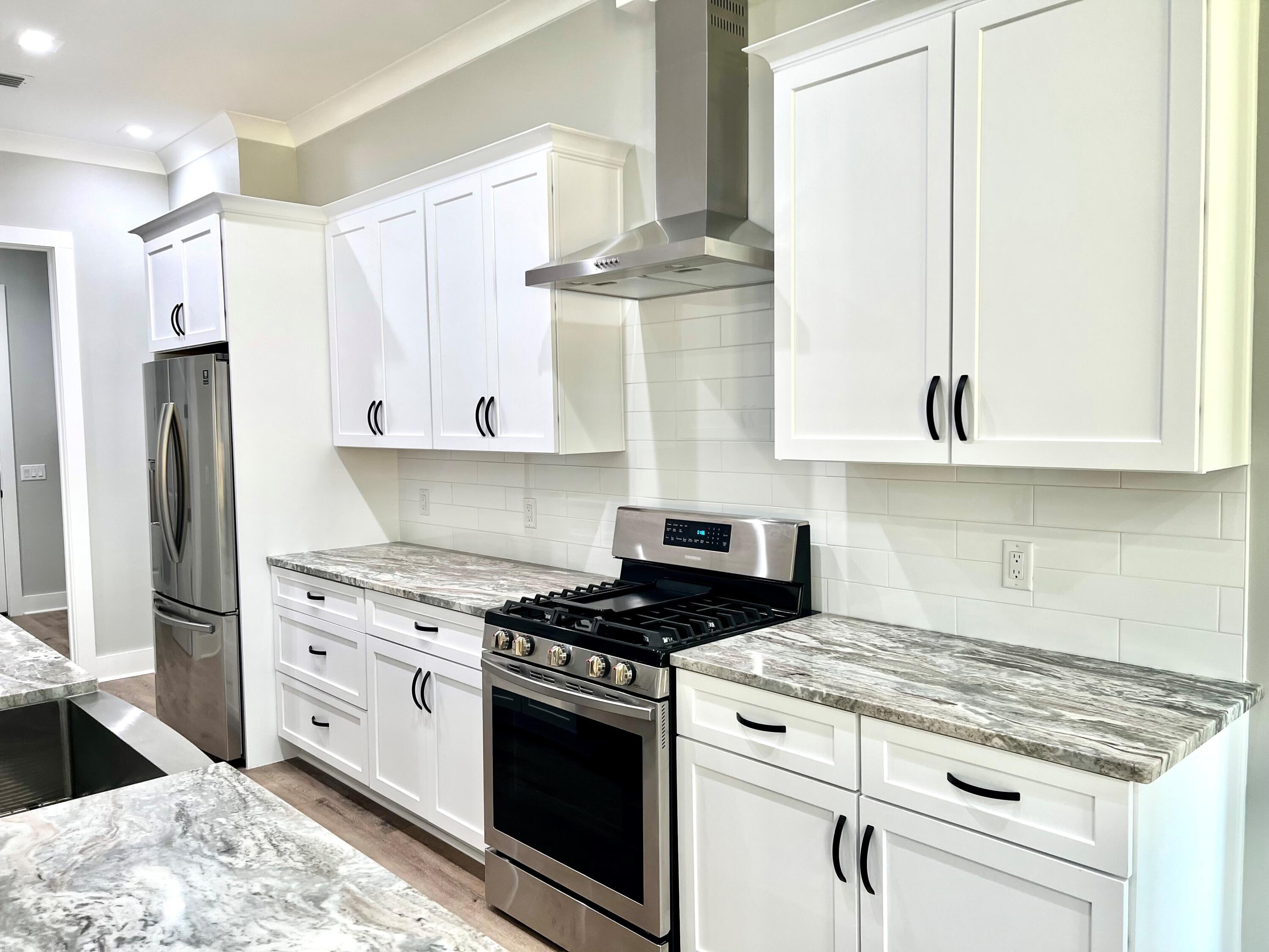 DEER MOSS CREEK - Residential