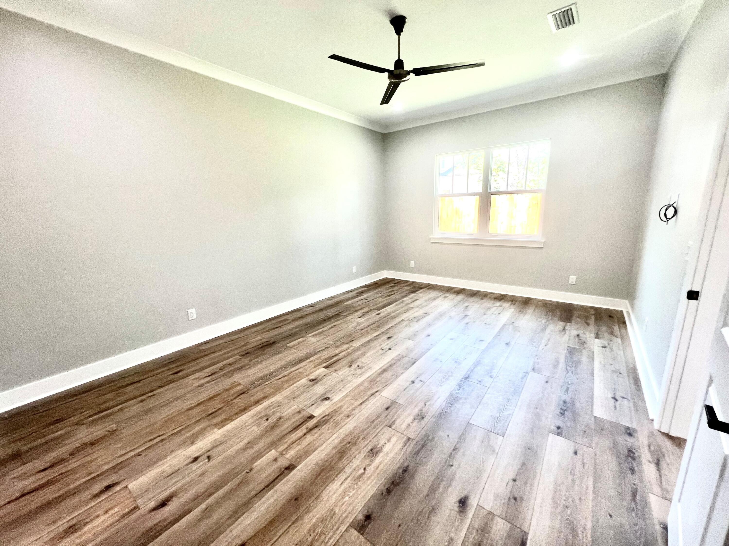 DEER MOSS CREEK - Residential