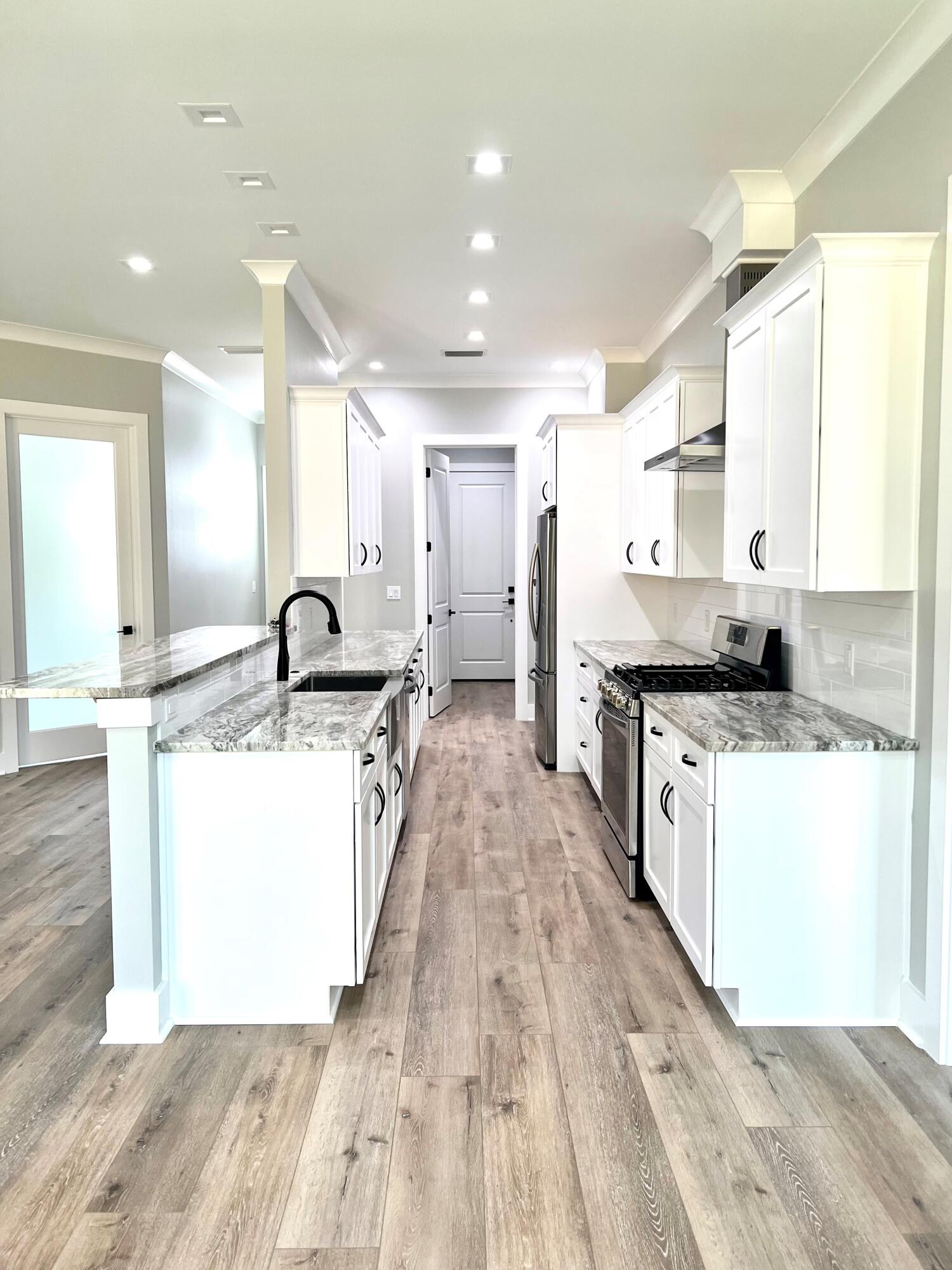 DEER MOSS CREEK - Residential