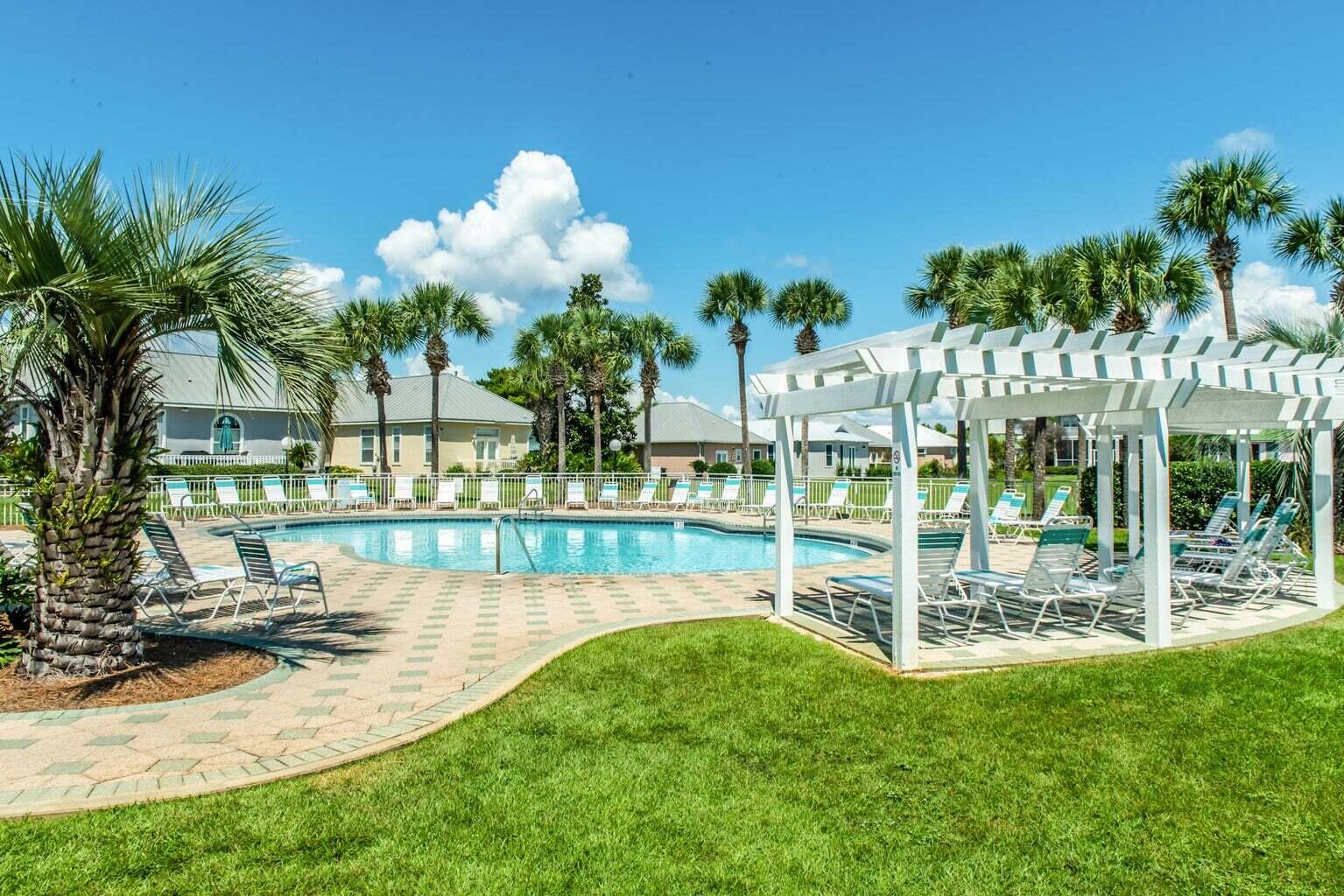 MARAVILLA CONDO 1 - Residential