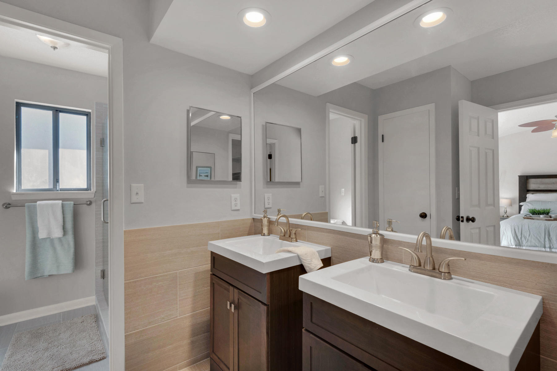 LIDO VILLAGE - Residential