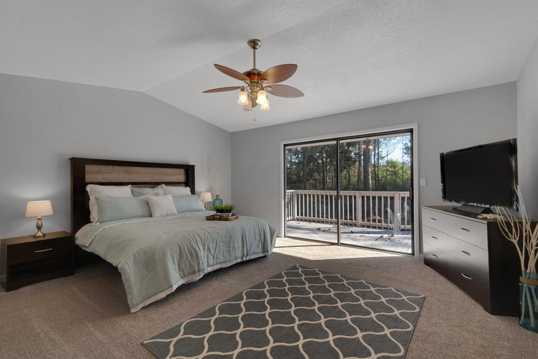 LIDO VILLAGE - Residential