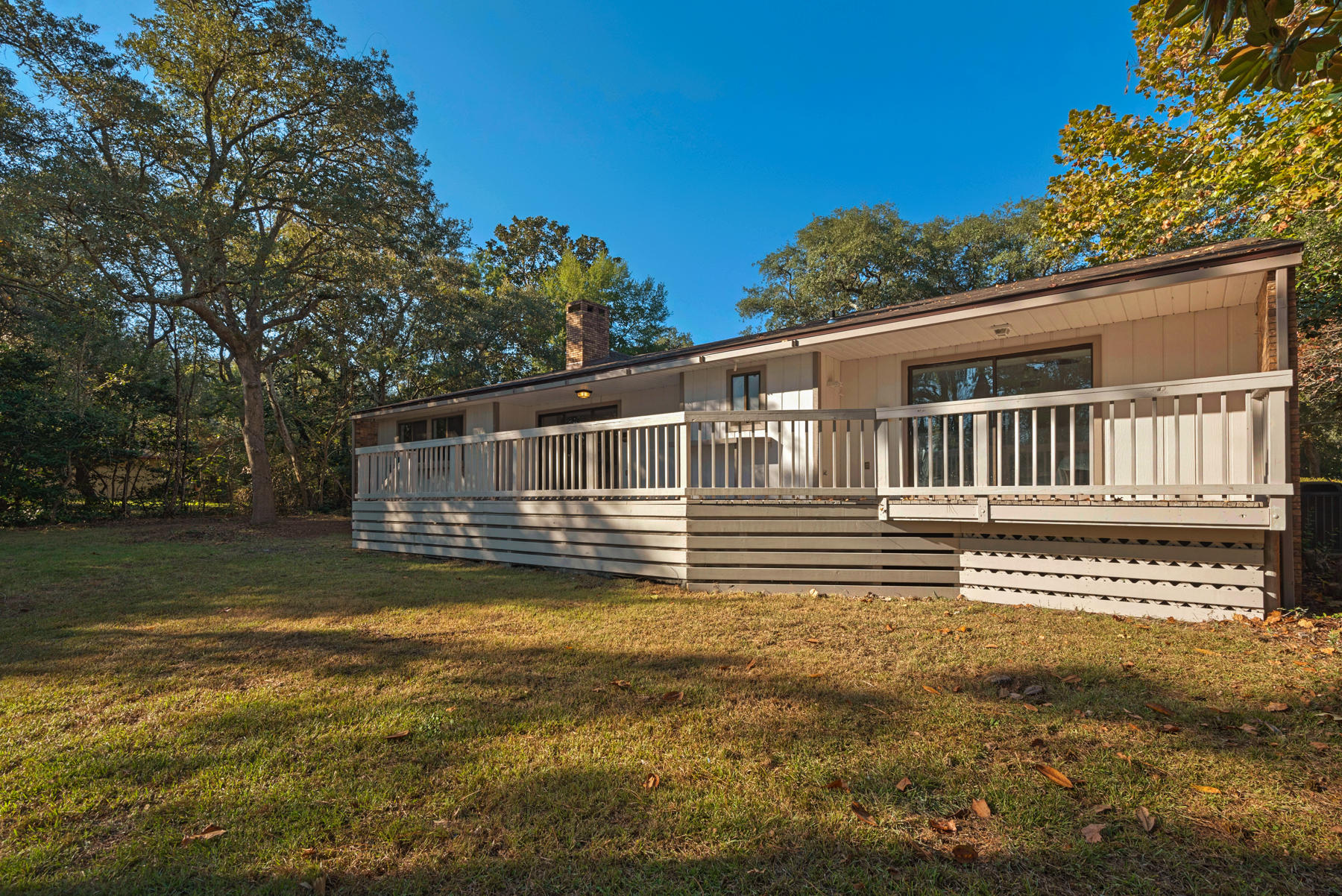 LIDO VILLAGE - Residential