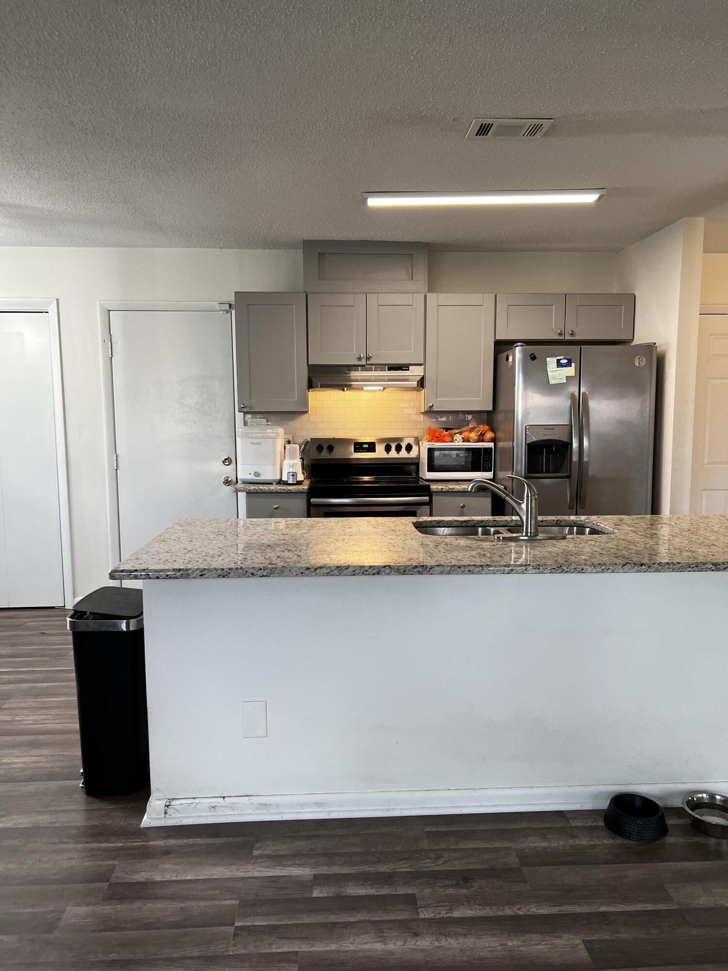 CIMARRON ESTATES - Residential