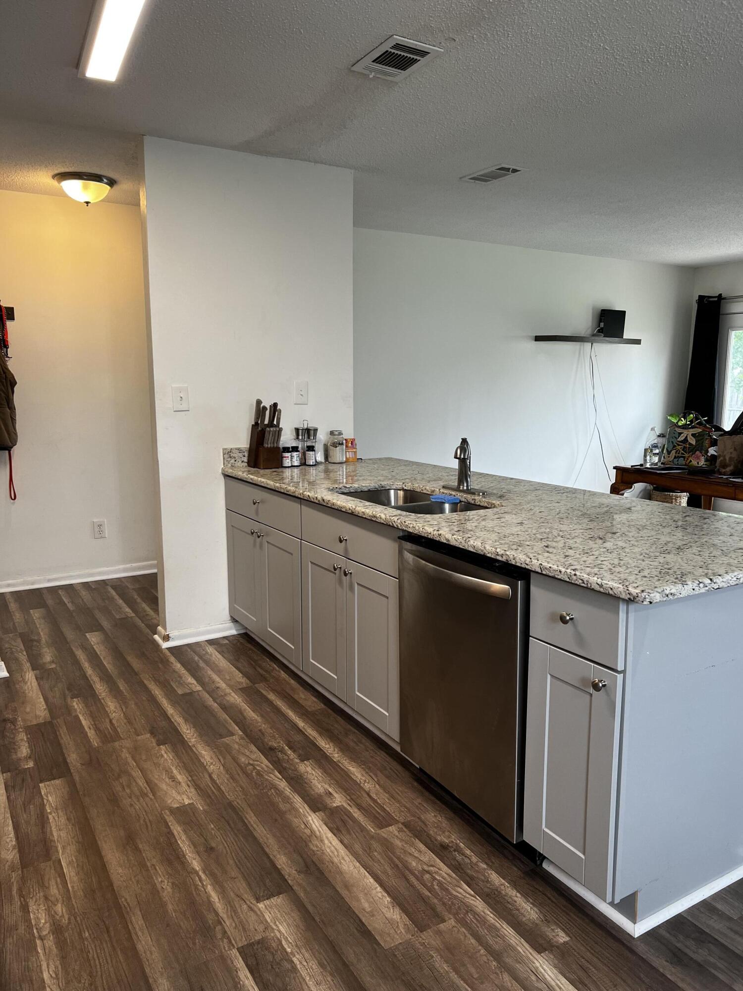 CIMARRON ESTATES - Residential