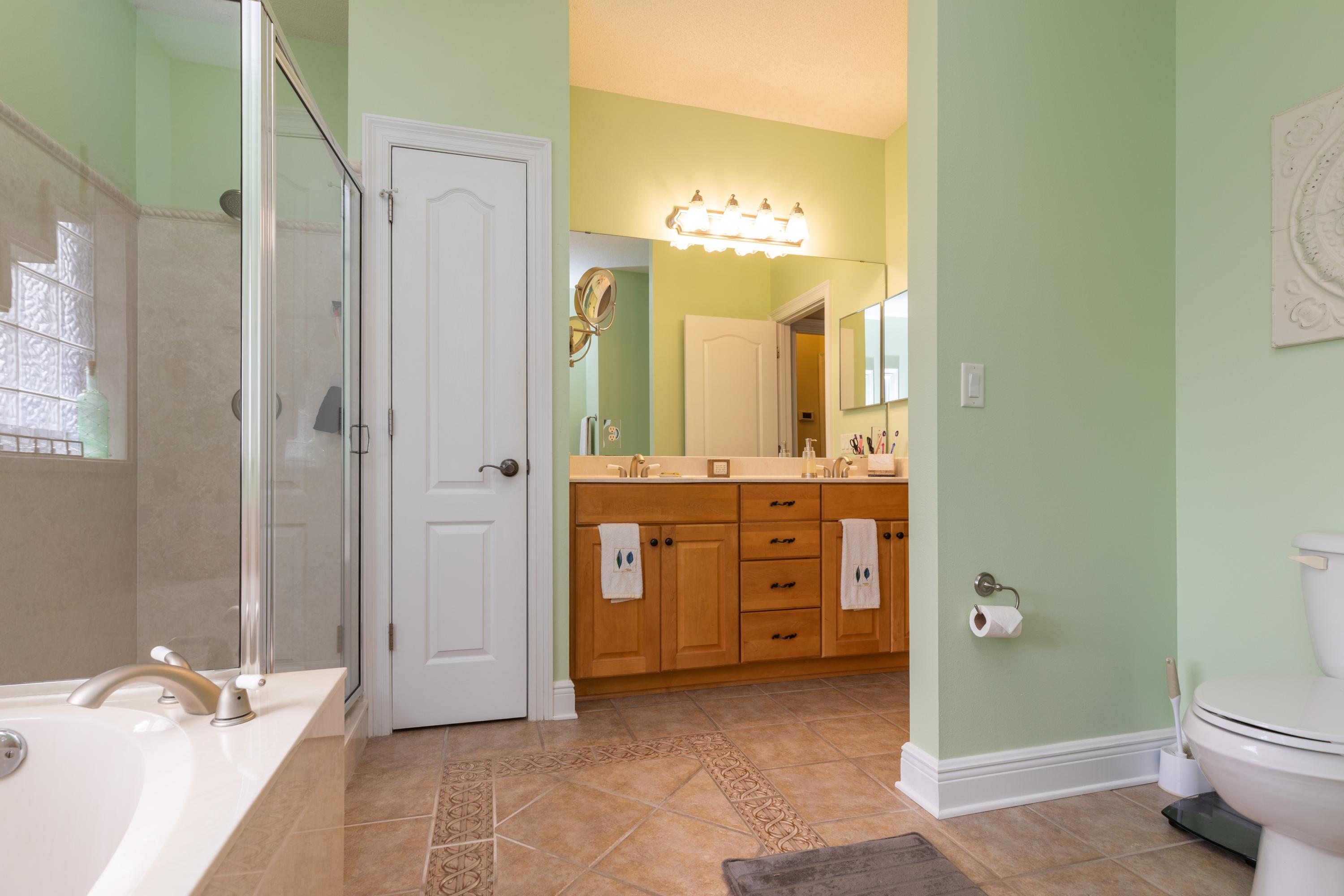 FAIRWAY OAKS AT MAGNOLIA - Residential