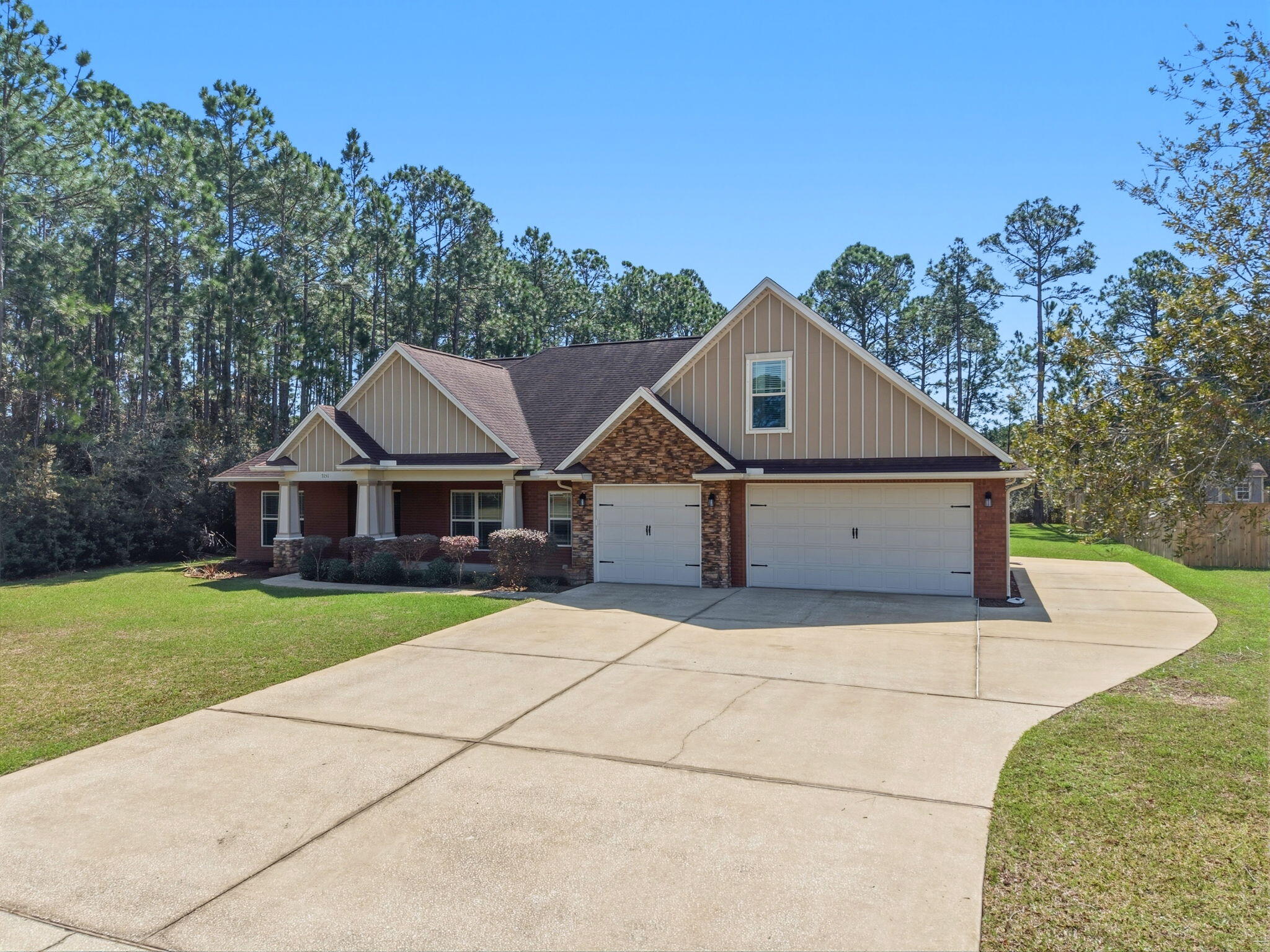 HOLLEY BY THE SEA - Residential