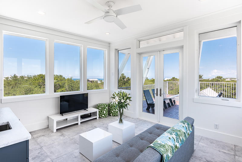 SEAGROVE 1ST ADDN - Residential