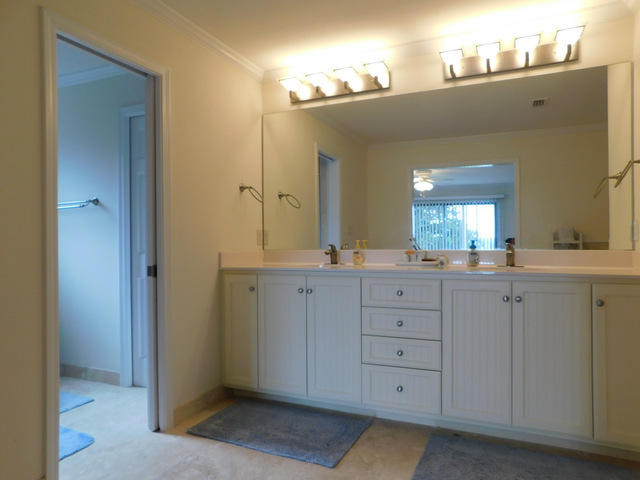 EDGEWATER VILLAGE - Residential