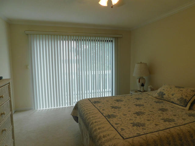 EDGEWATER VILLAGE - Residential