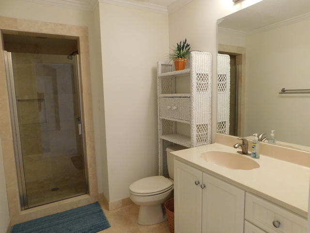 EDGEWATER VILLAGE - Residential