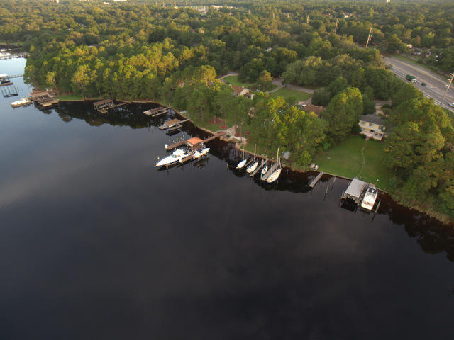 EDGEWATER VILLAGE - Residential