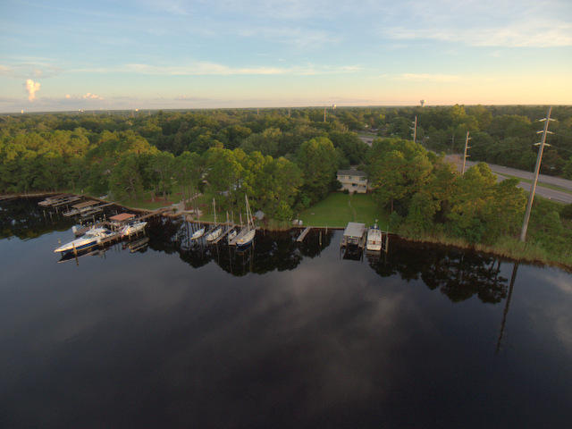 EDGEWATER VILLAGE - Residential