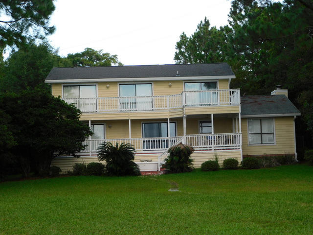 EDGEWATER VILLAGE - Residential