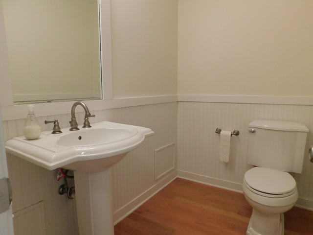 EDGEWATER VILLAGE - Residential