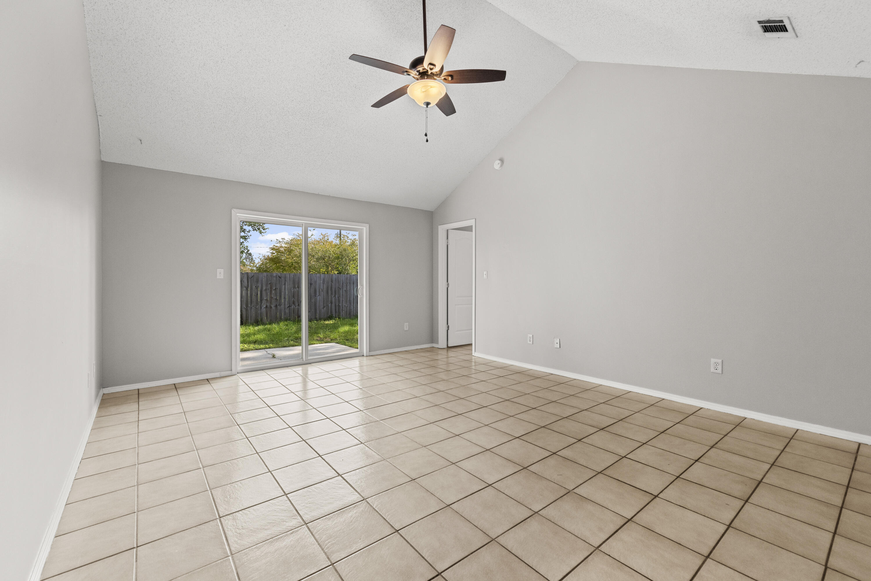 CARDINAL ESTATES - Residential Lease