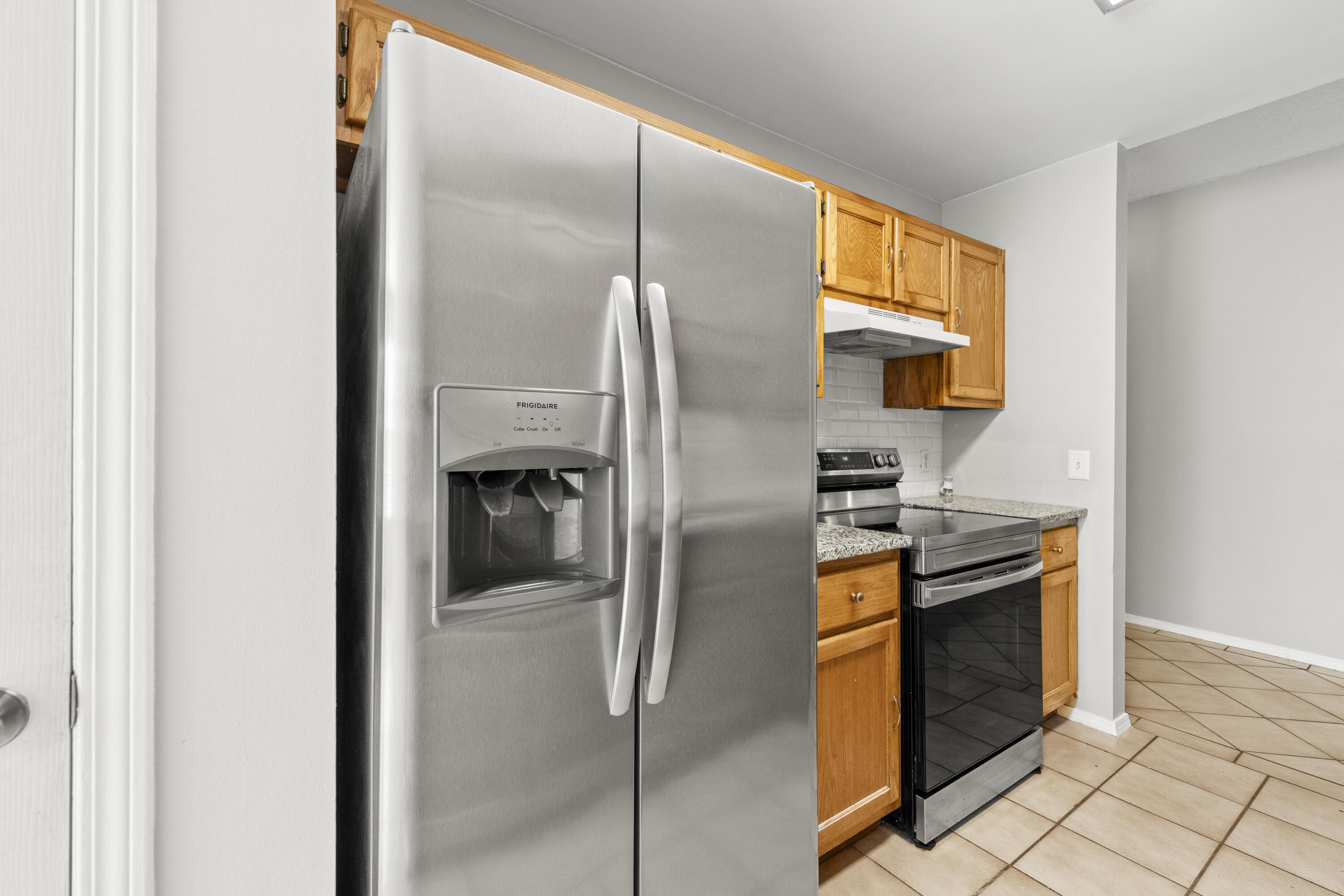 CARDINAL ESTATES - Residential Lease