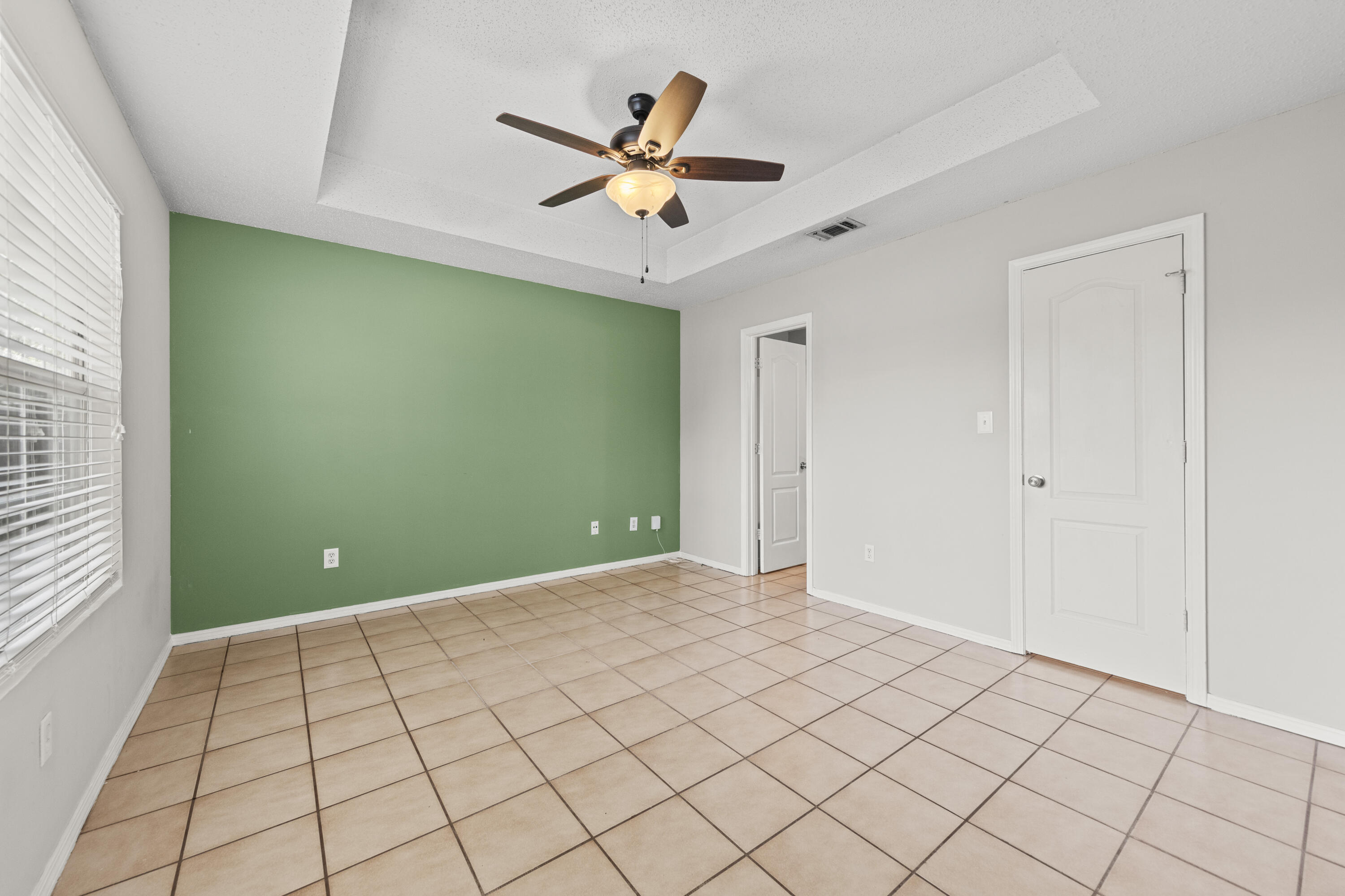 CARDINAL ESTATES - Residential Lease