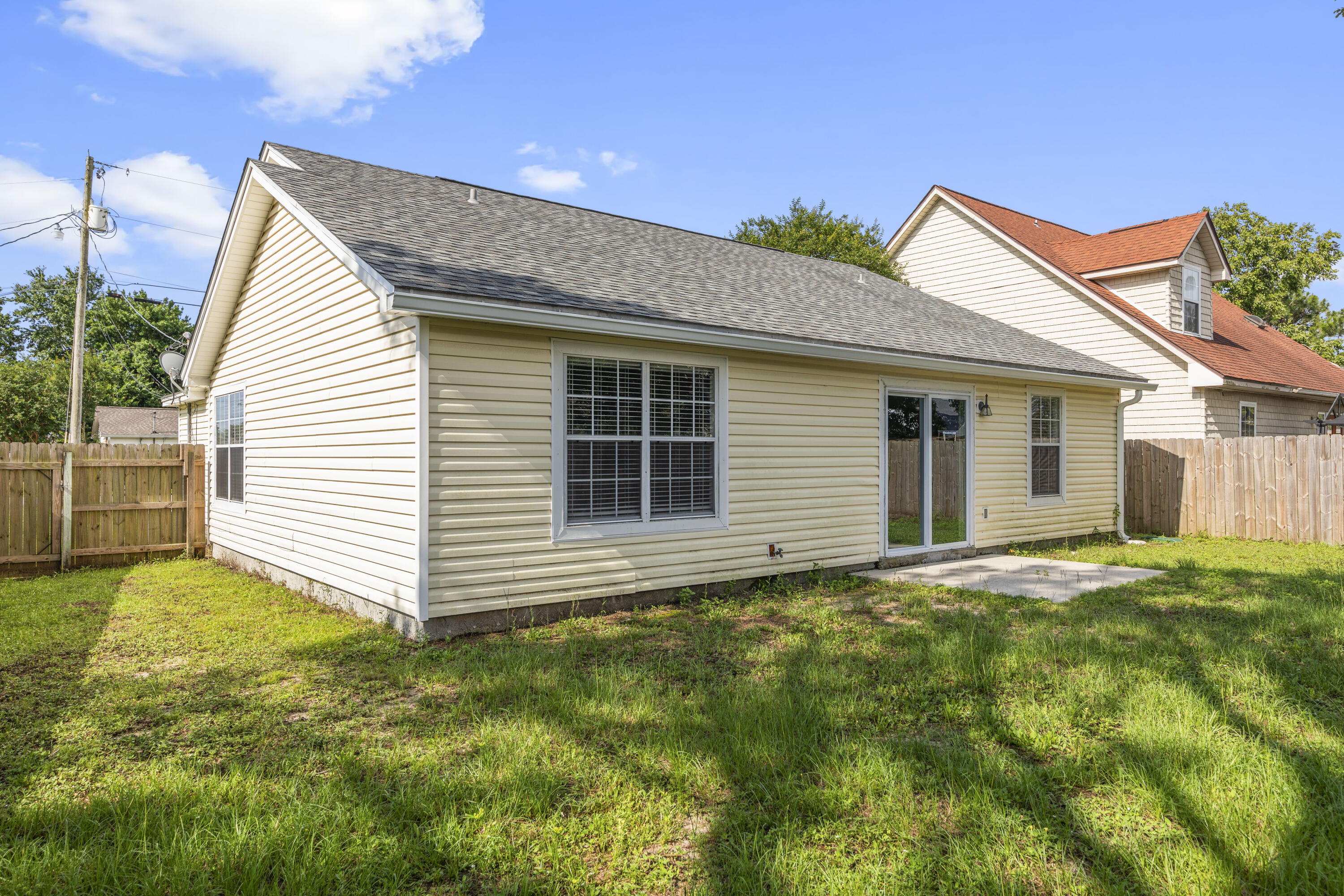 CARDINAL ESTATES - Residential Lease