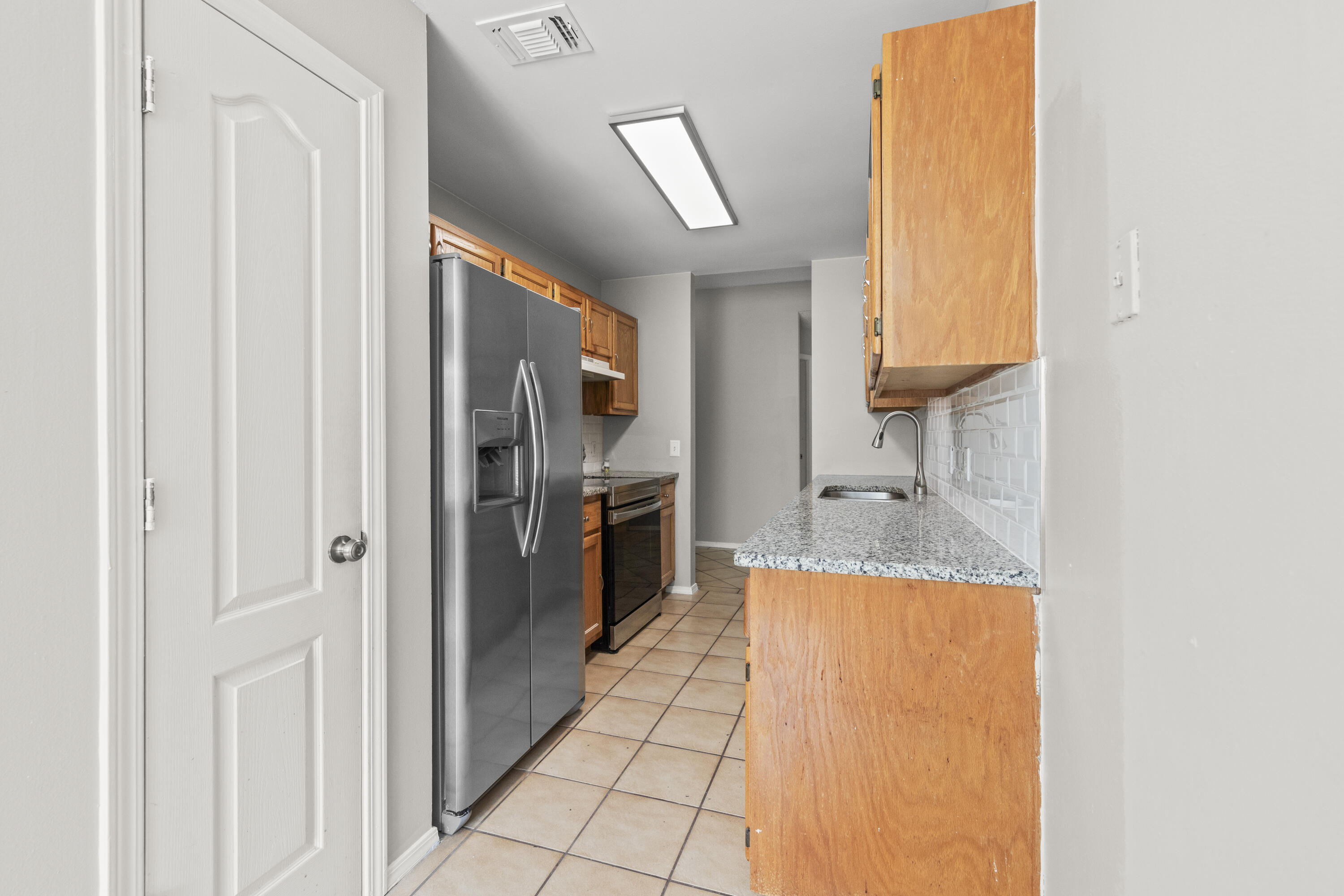 CARDINAL ESTATES - Residential Lease