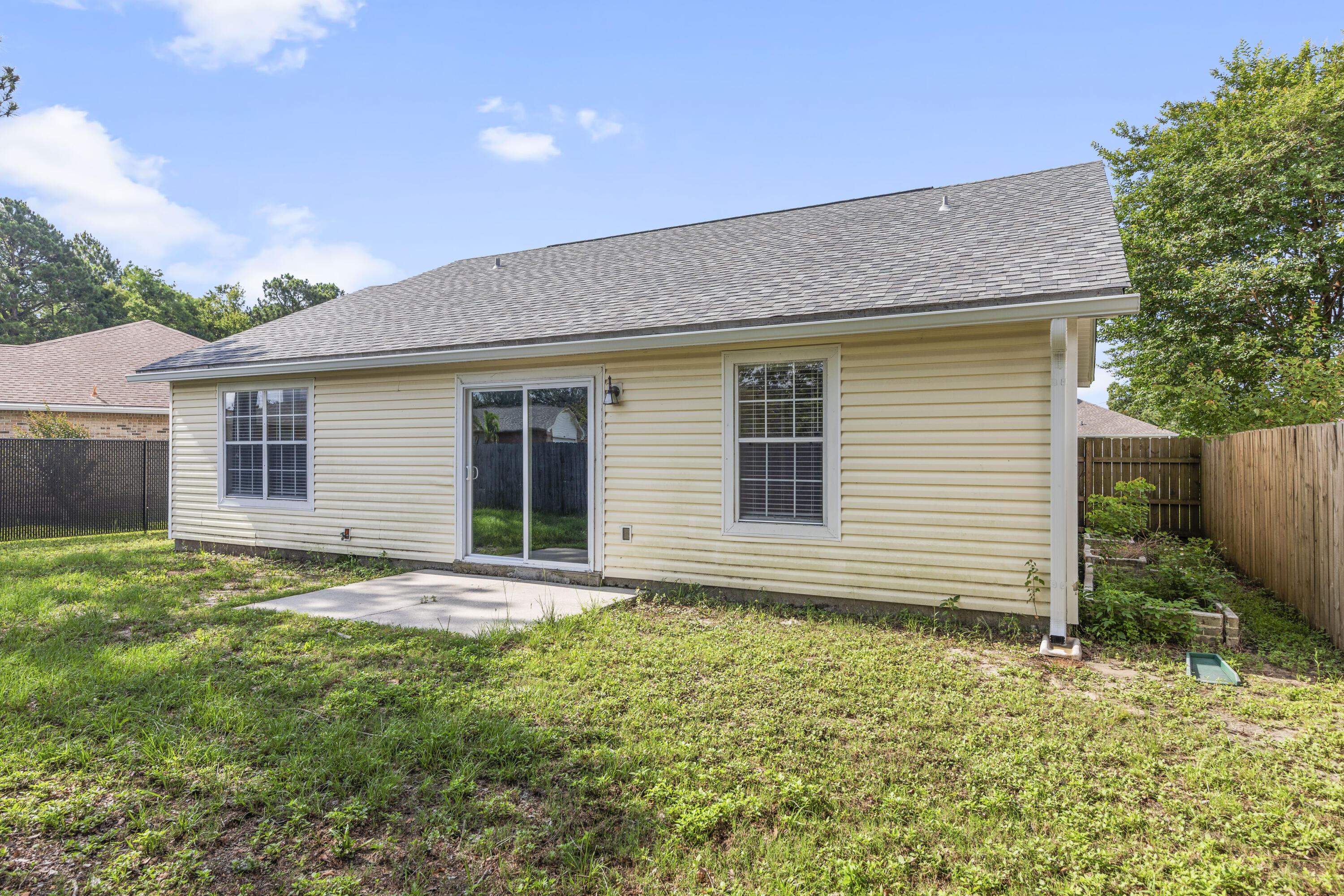 CARDINAL ESTATES - Residential Lease