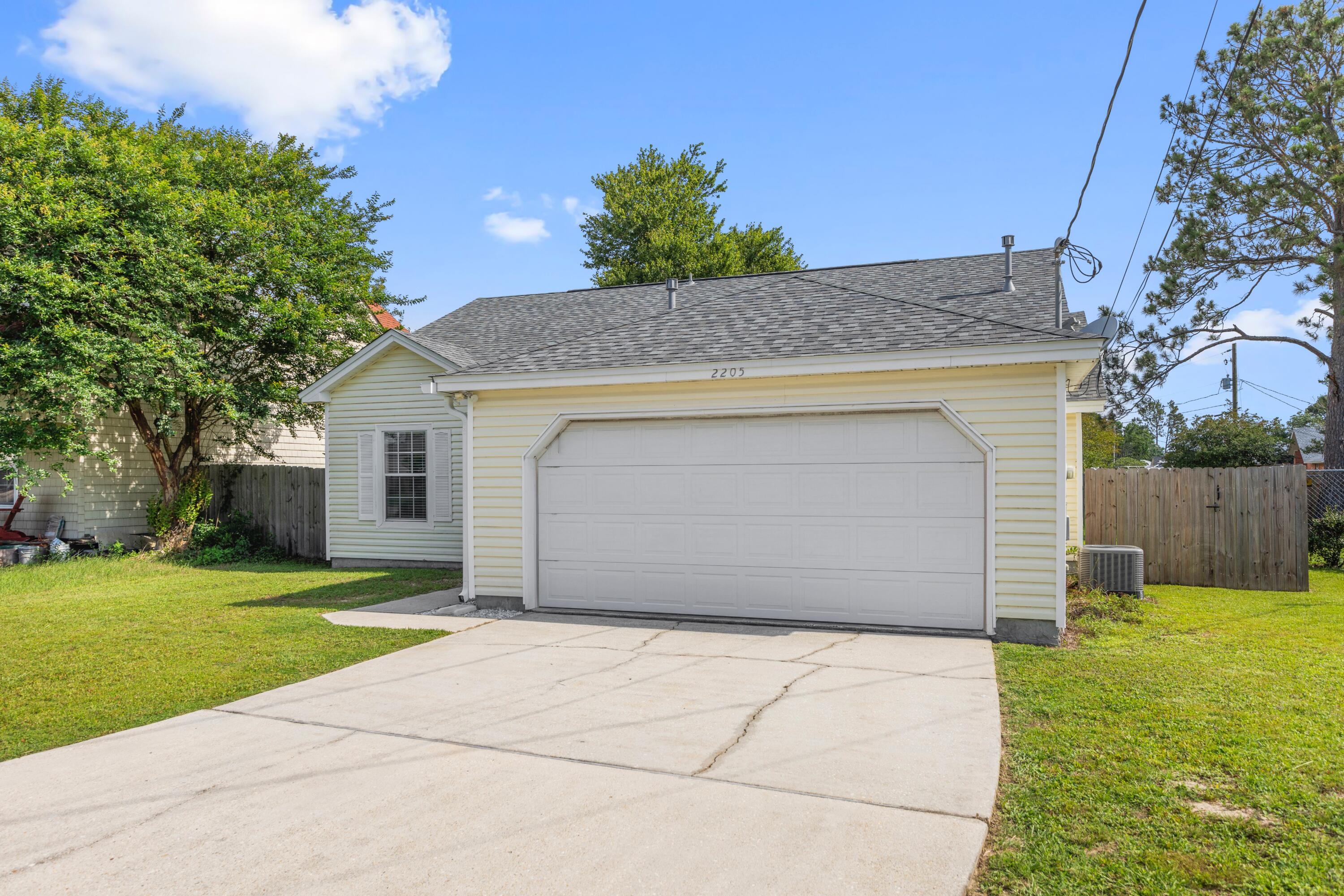 CARDINAL ESTATES - Residential Lease