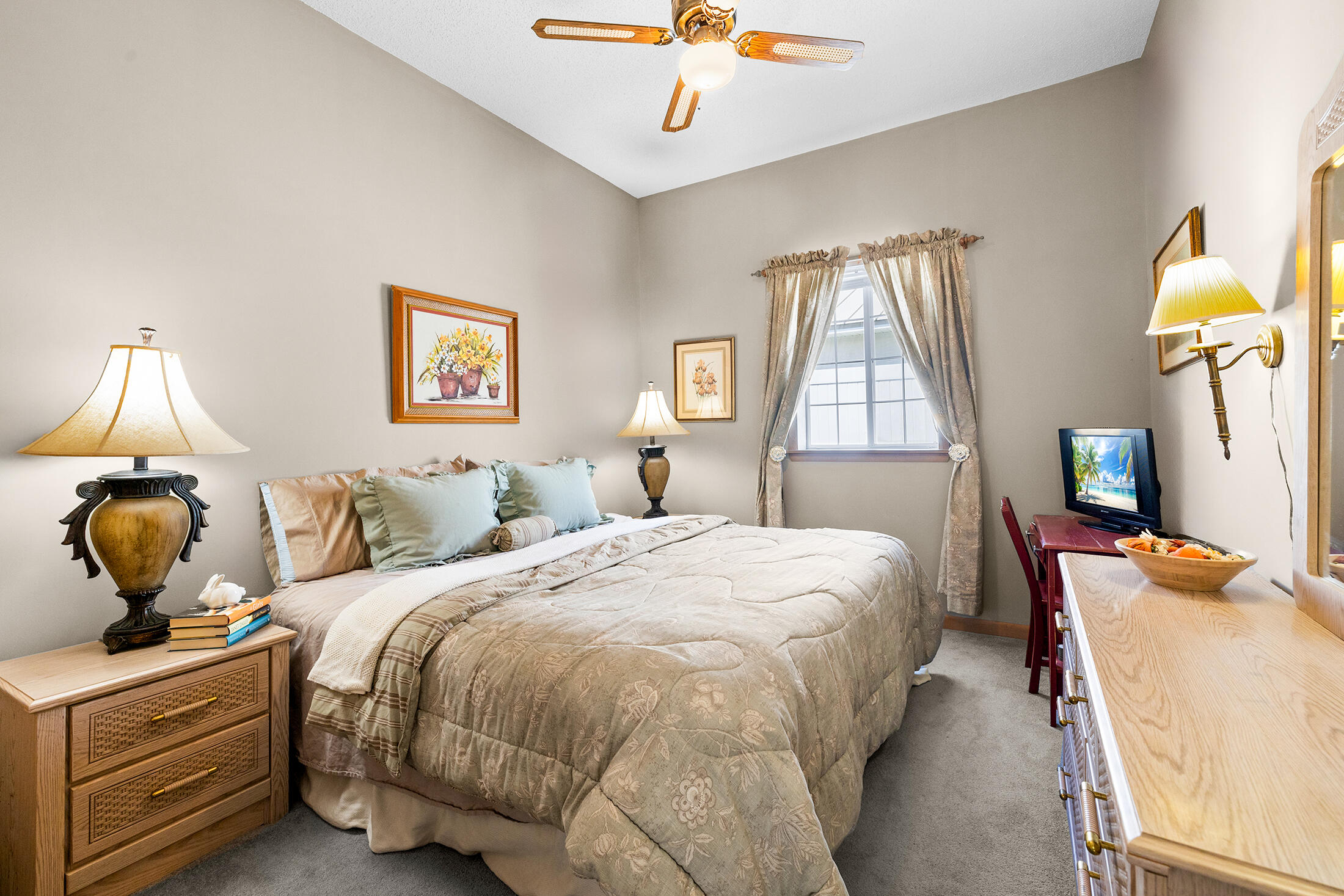 RIVIERA BEACH - Residential