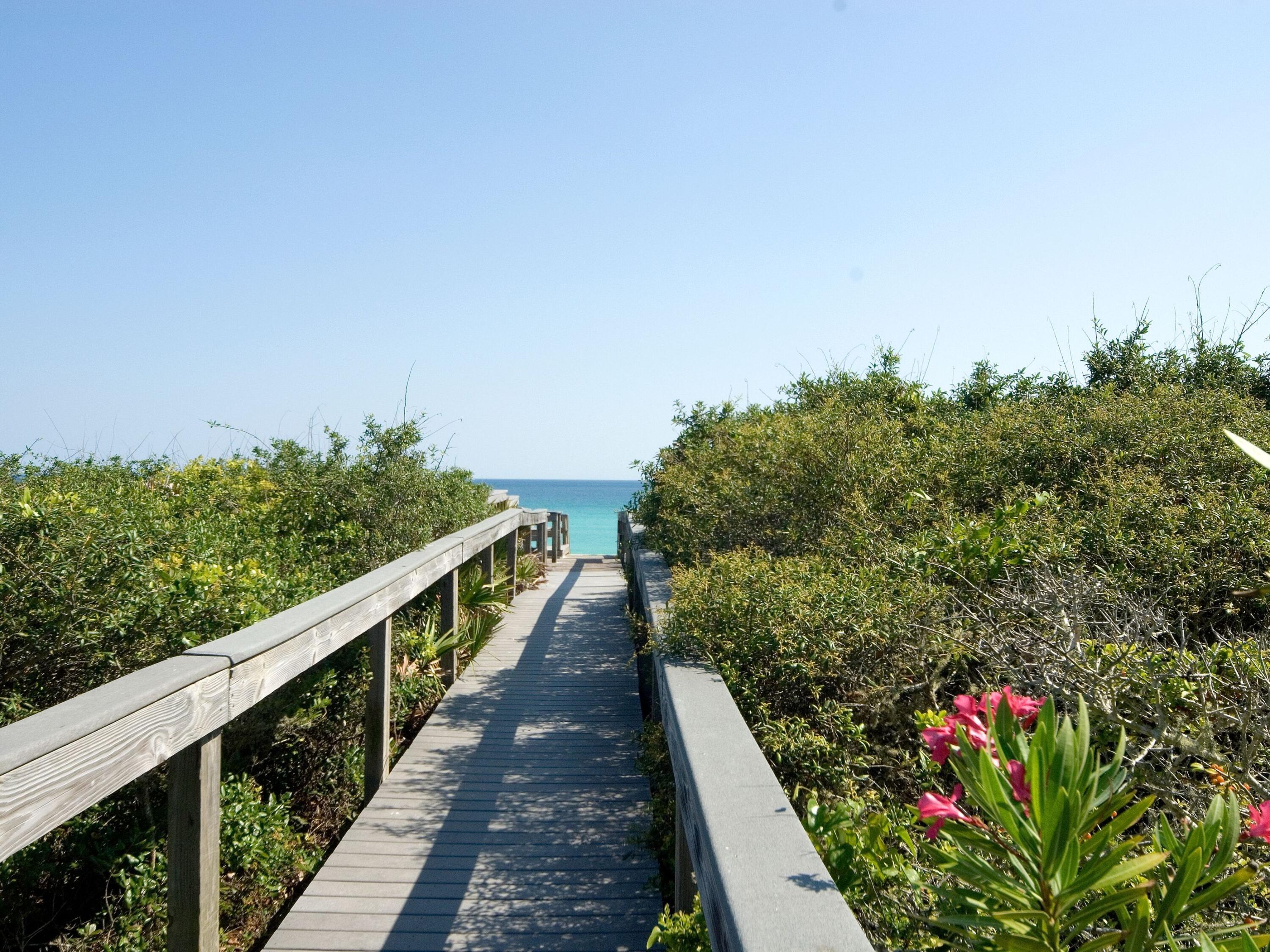 OLD FLORIDA BEACH - Residential
