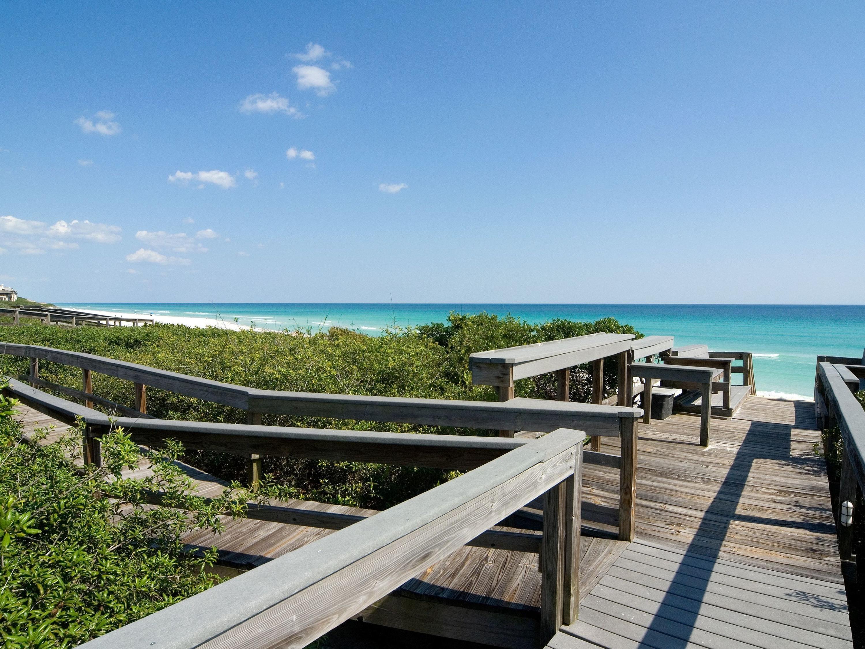 OLD FLORIDA BEACH - Residential