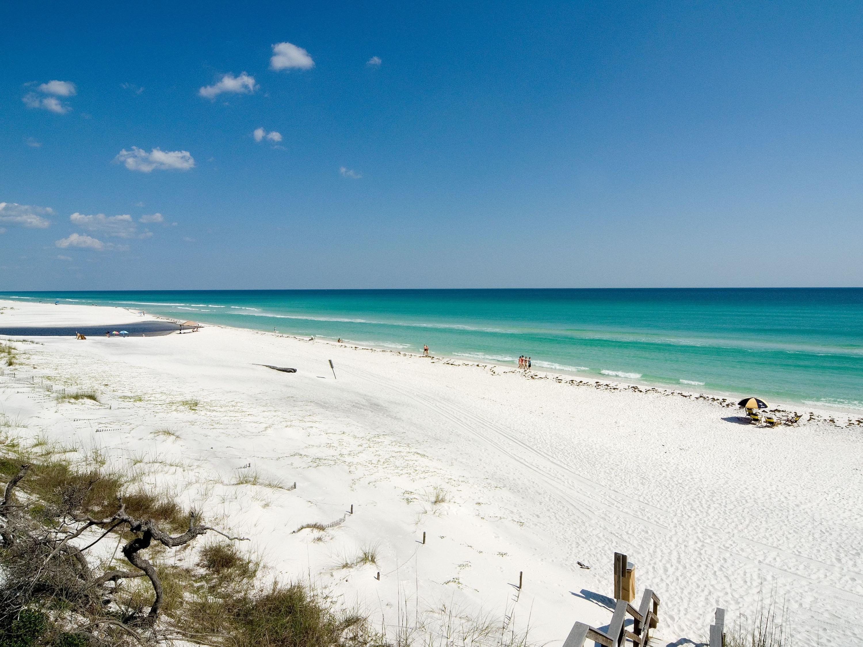 OLD FLORIDA BEACH - Residential
